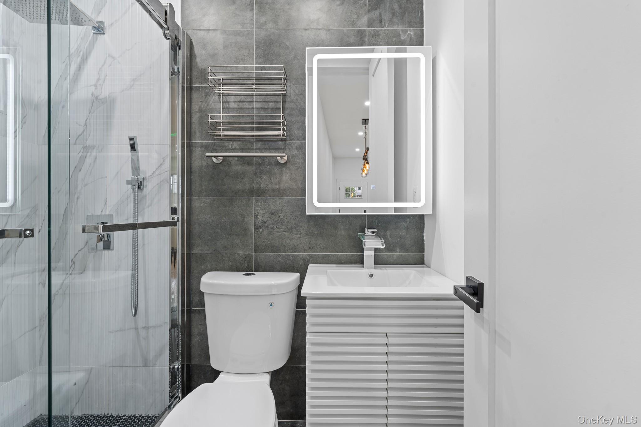 #12 photo, 110 Walnut Street, Forest Hills , NY 11375