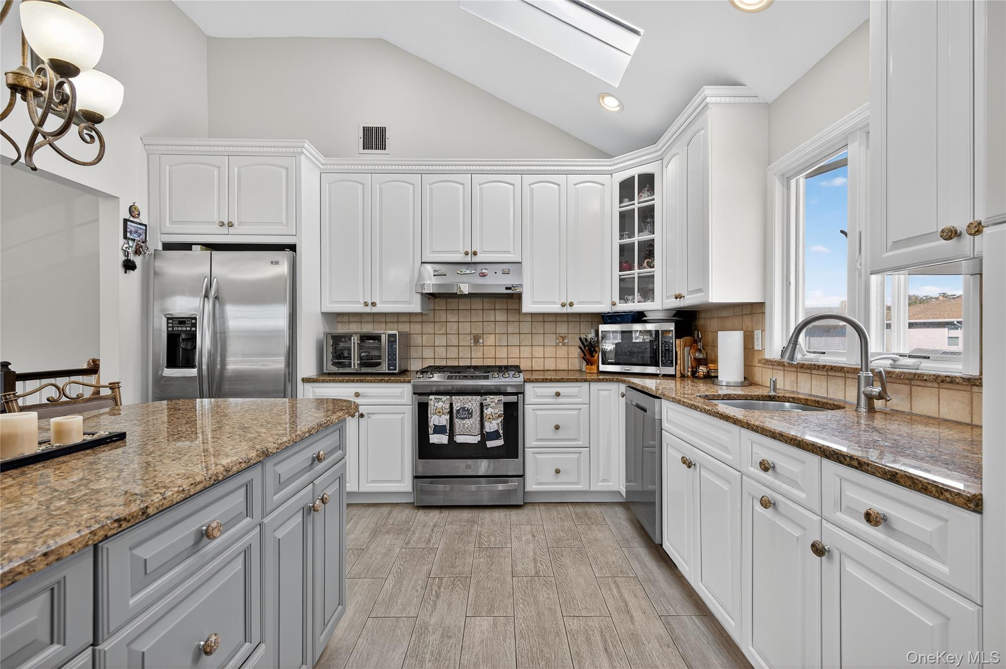 #10 photo, 2501 Lancaster Street, East Meadow , NY 11554