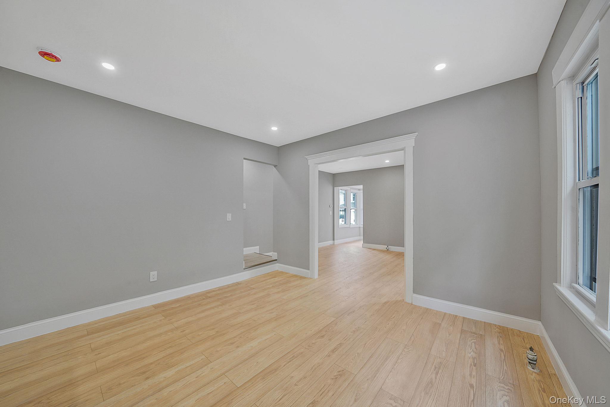 #10 photo, 101-47 131st Street, Richmond Hill S. , NY 11419