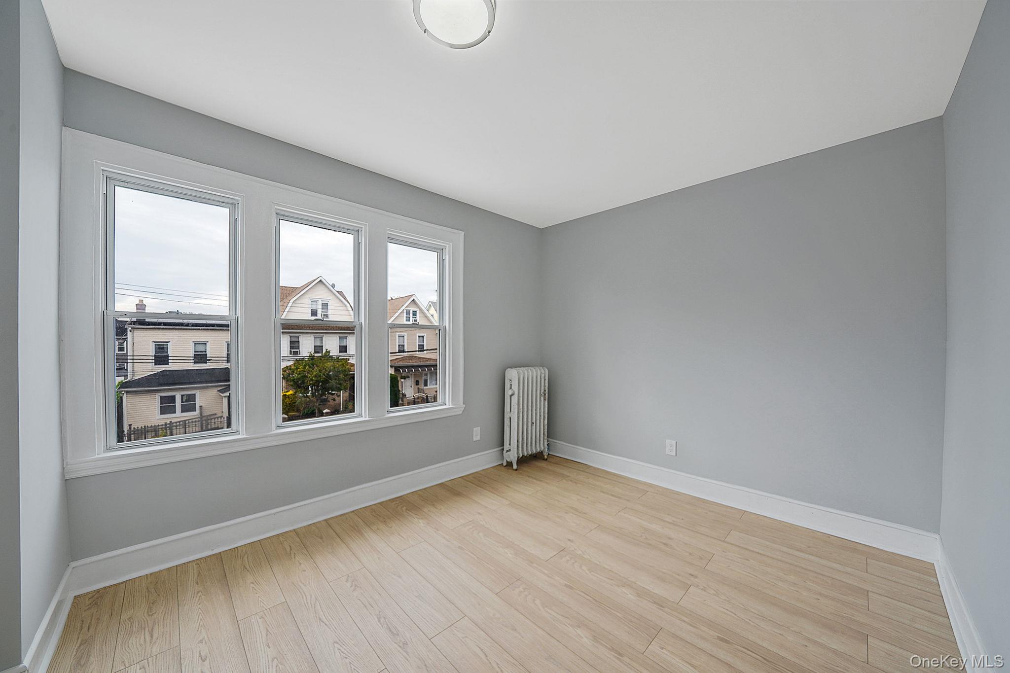 #14 photo, 101-47 131st Street, Richmond Hill S. , NY 11419