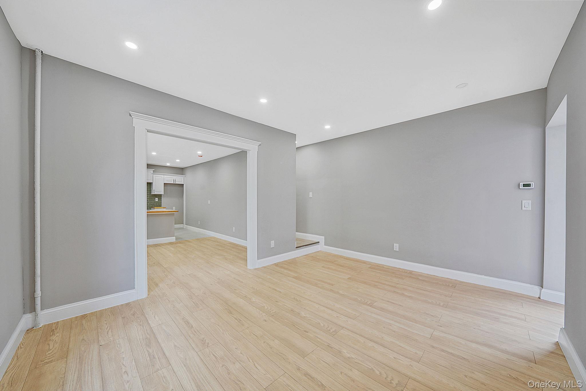 #2 photo, 101-47 131st Street, Richmond Hill S. , NY 11419