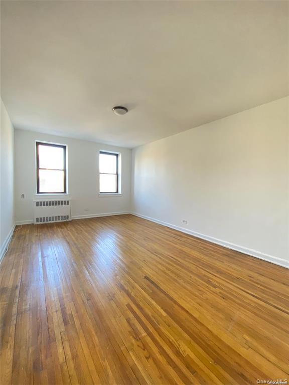 #5 photo, 143-50 Hoover Avenue, クイーンズ区 Briarwood , NY 11435