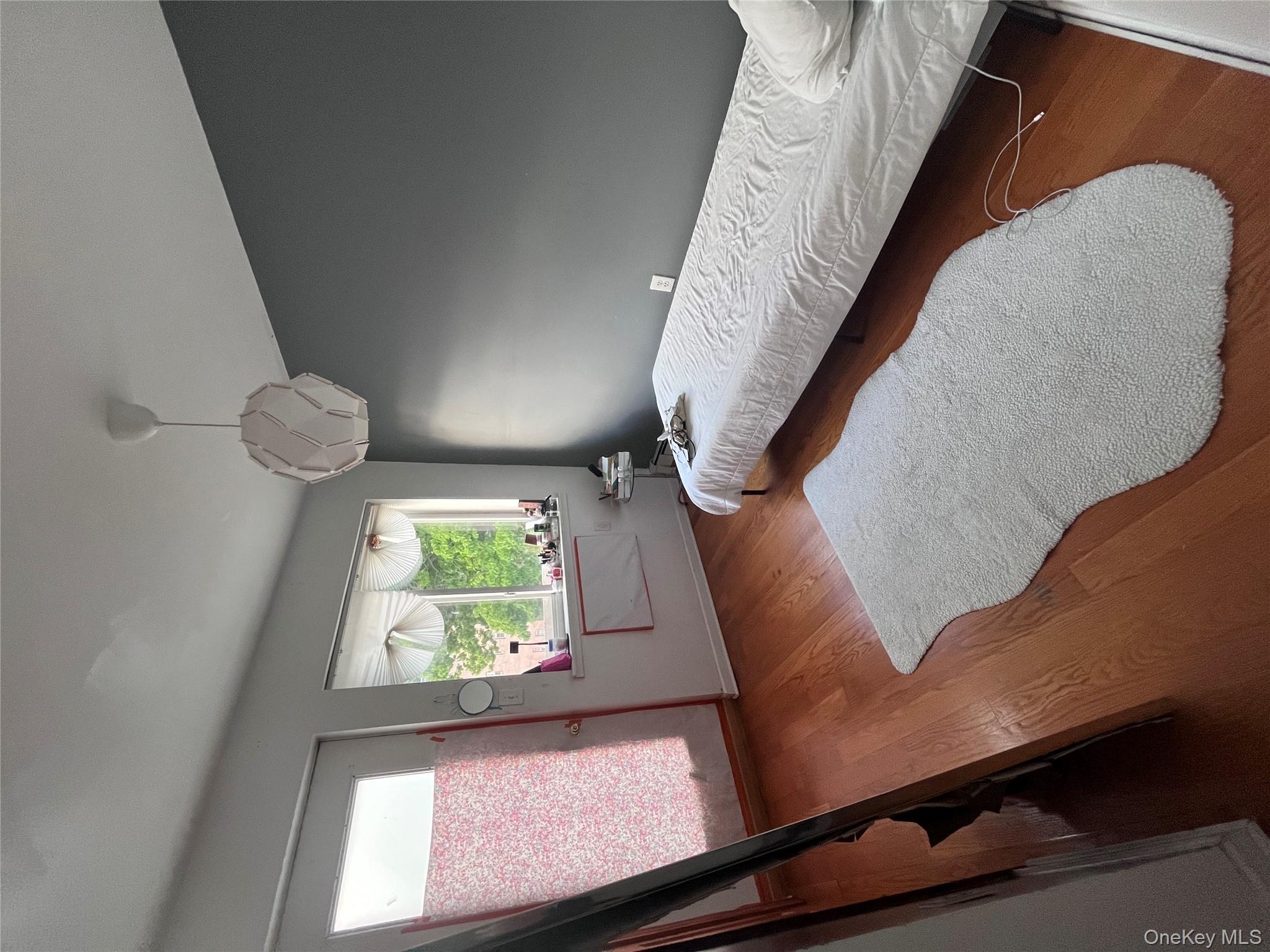 #3 photo, 10205 46th ave, クイーンズ区 Corona , NY 11368