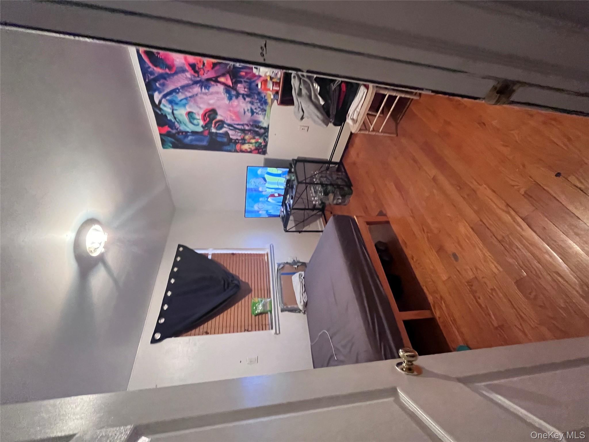 #6 photo, 10205 46th ave, クイーンズ区 Corona , NY 11368