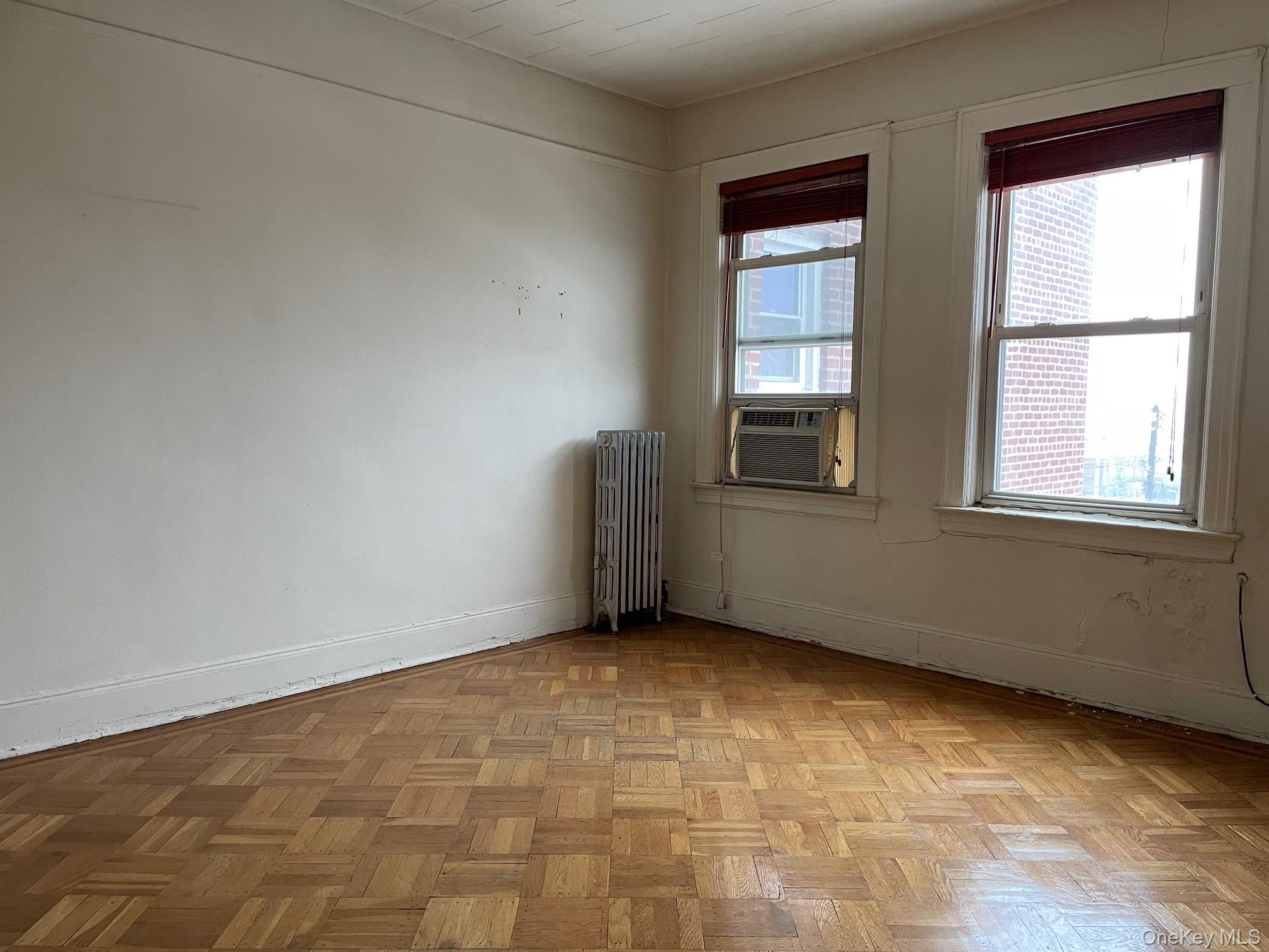 #11 photo, 70-03 52nd Avenue, Maspeth , NY 11378