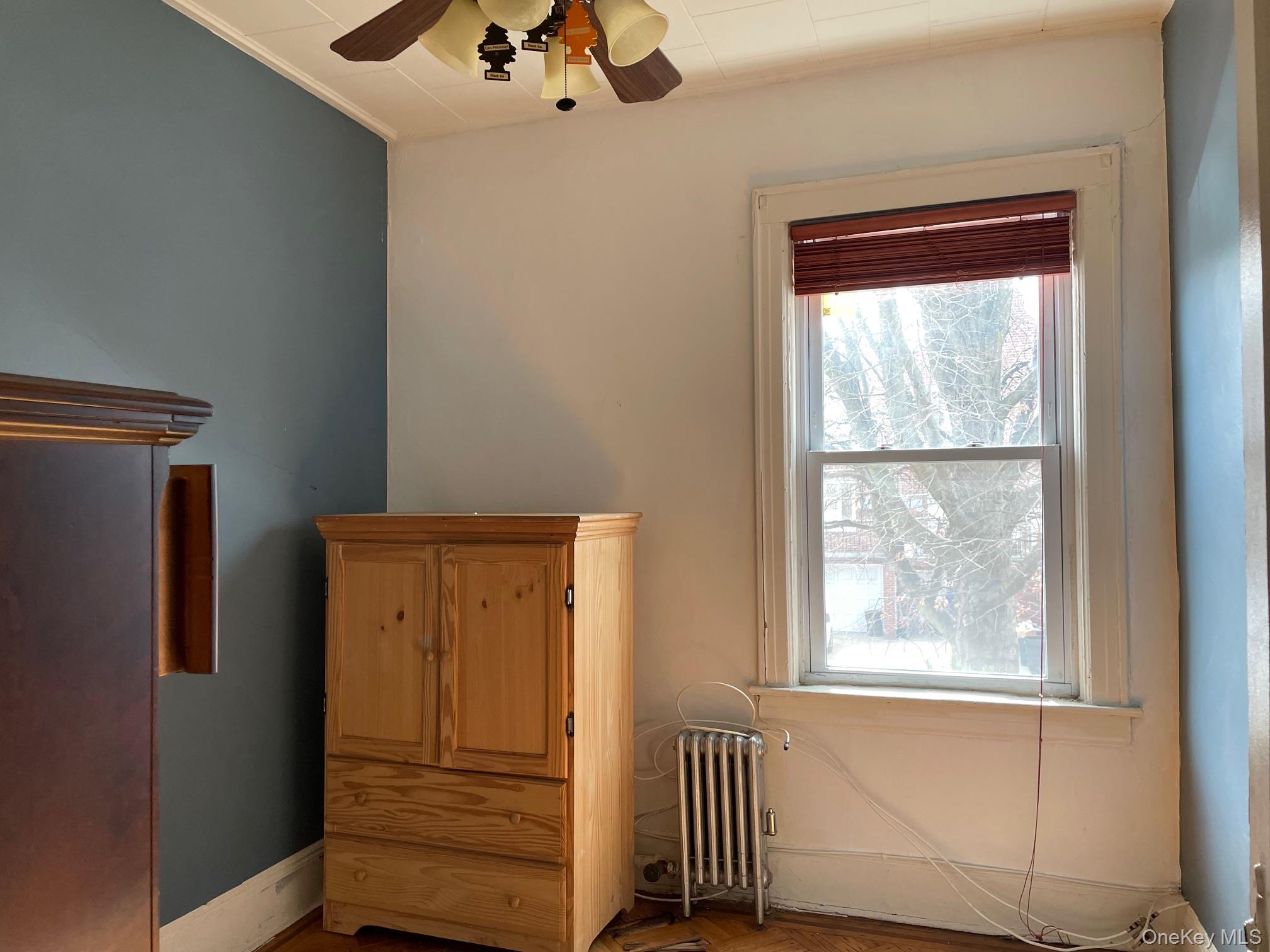 #18 photo, 70-03 52nd Avenue, Maspeth , NY 11378