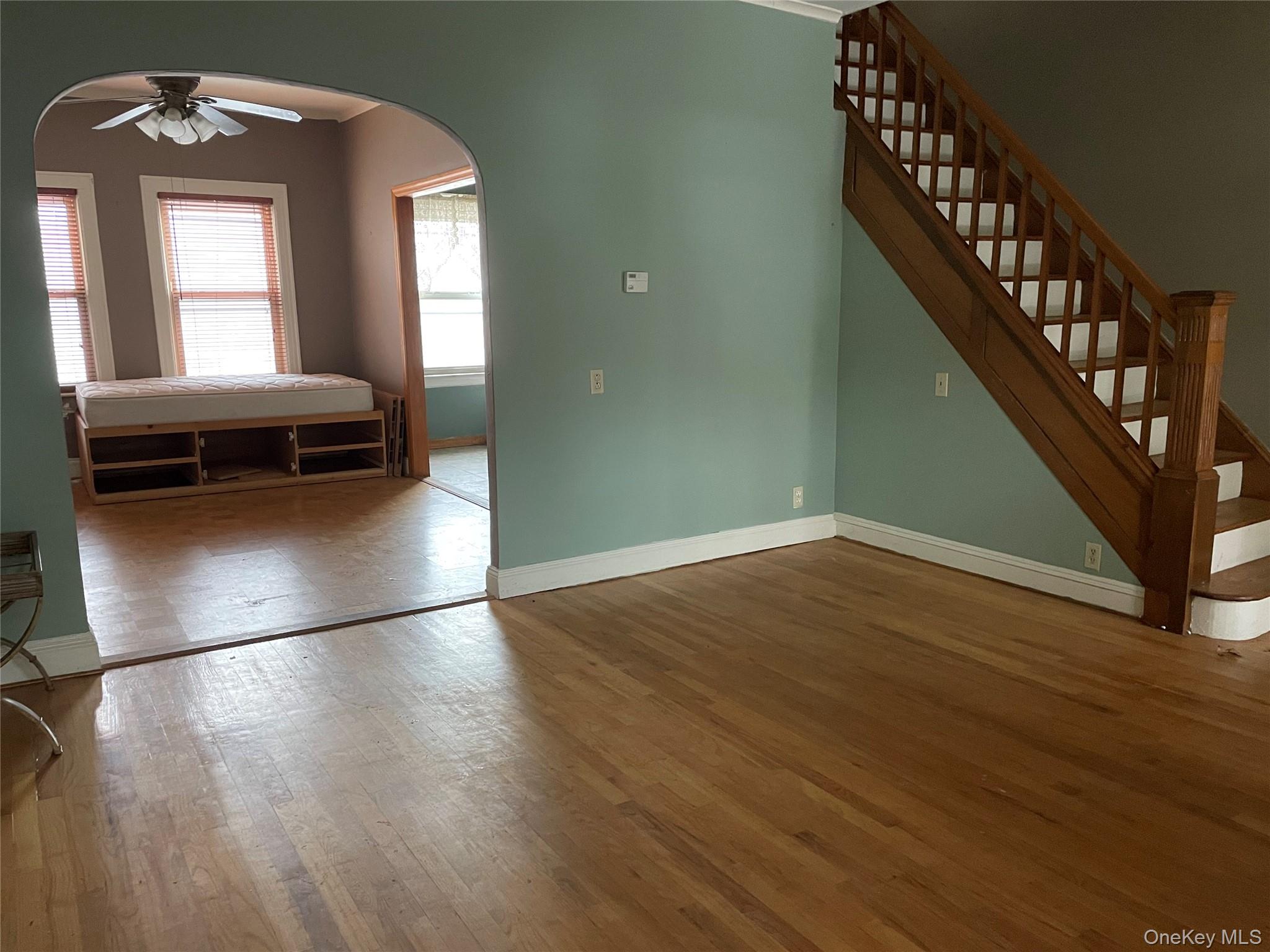 #7 photo, 70-03 52nd Avenue, Maspeth , NY 11378