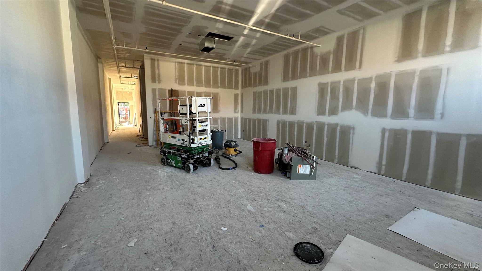 #4 photo, 373 Merrick Avenue, ナッソー郡 Merrick , NY 11566