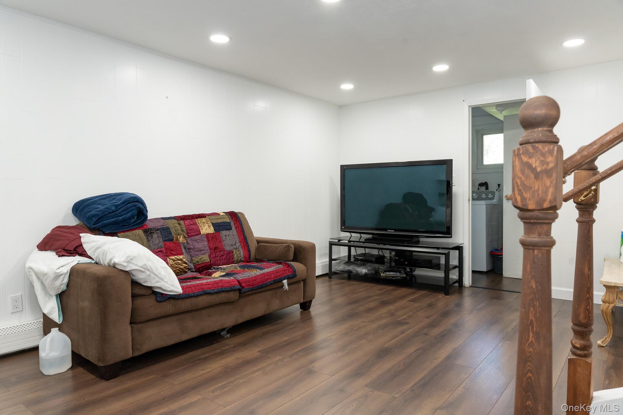 #15 photo, 773 Wenwood Drive, ナッソー郡 East Meadow , NY 11554