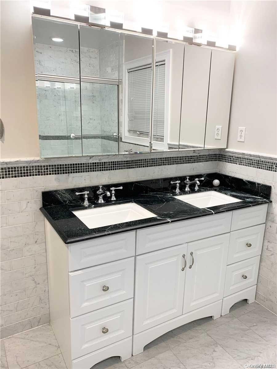 #18 photo, 1 Owen Street, ナッソー郡 Westbury , NY 11590