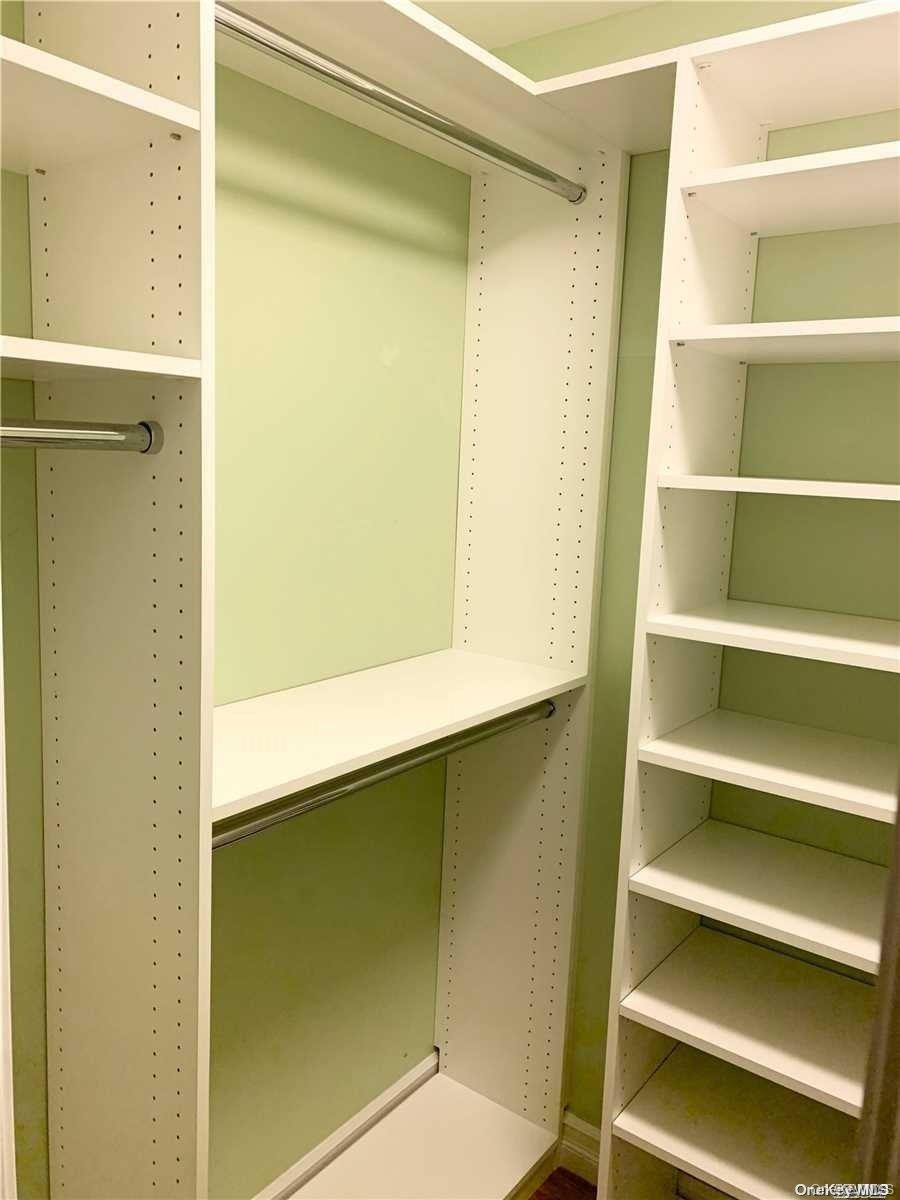 #5 photo, 1 Owen Street, ナッソー郡 Westbury , NY 11590