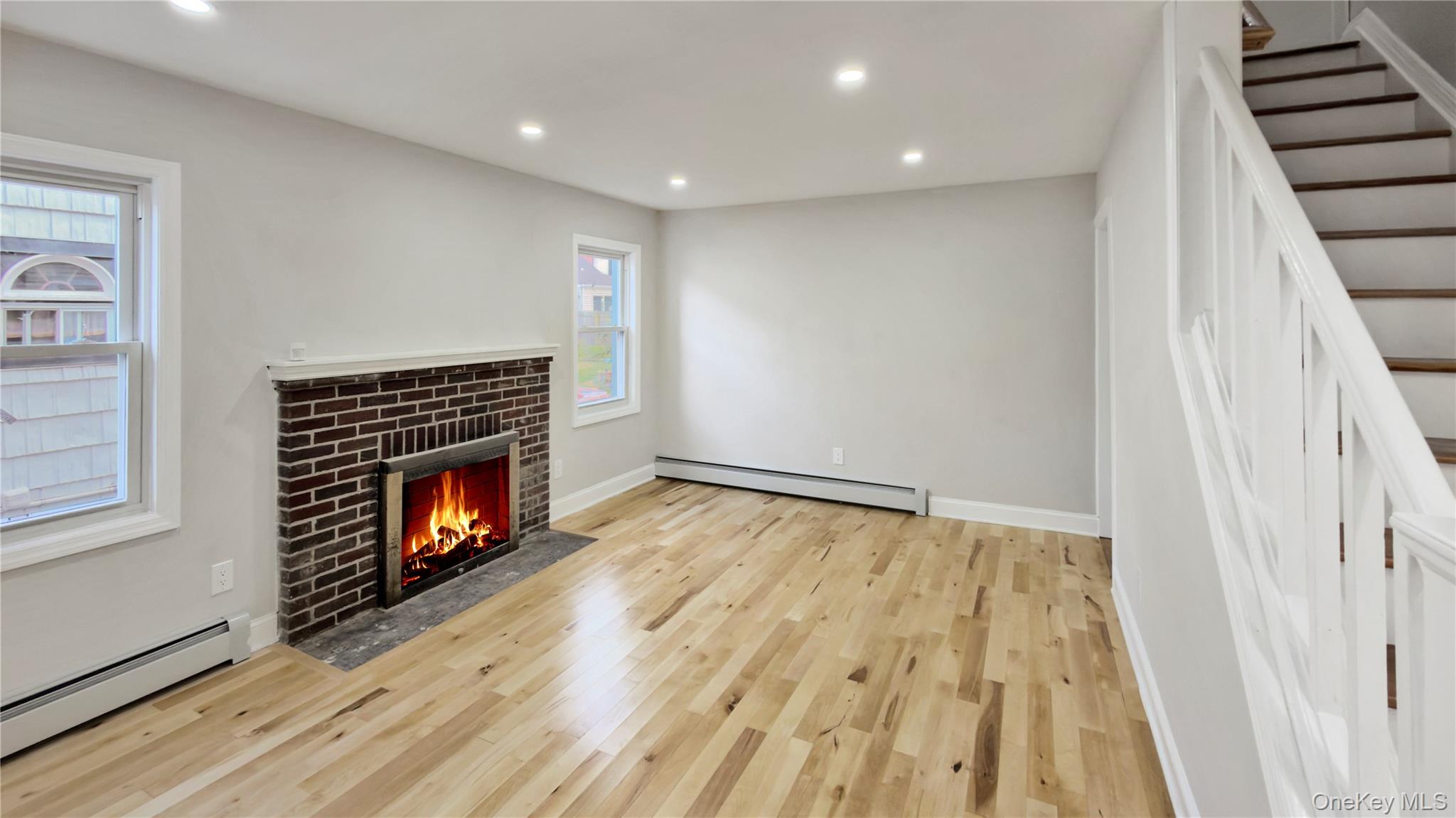 #17 photo, 138 Windsor Parkway, ナッソー郡 Hempstead , NY 11550