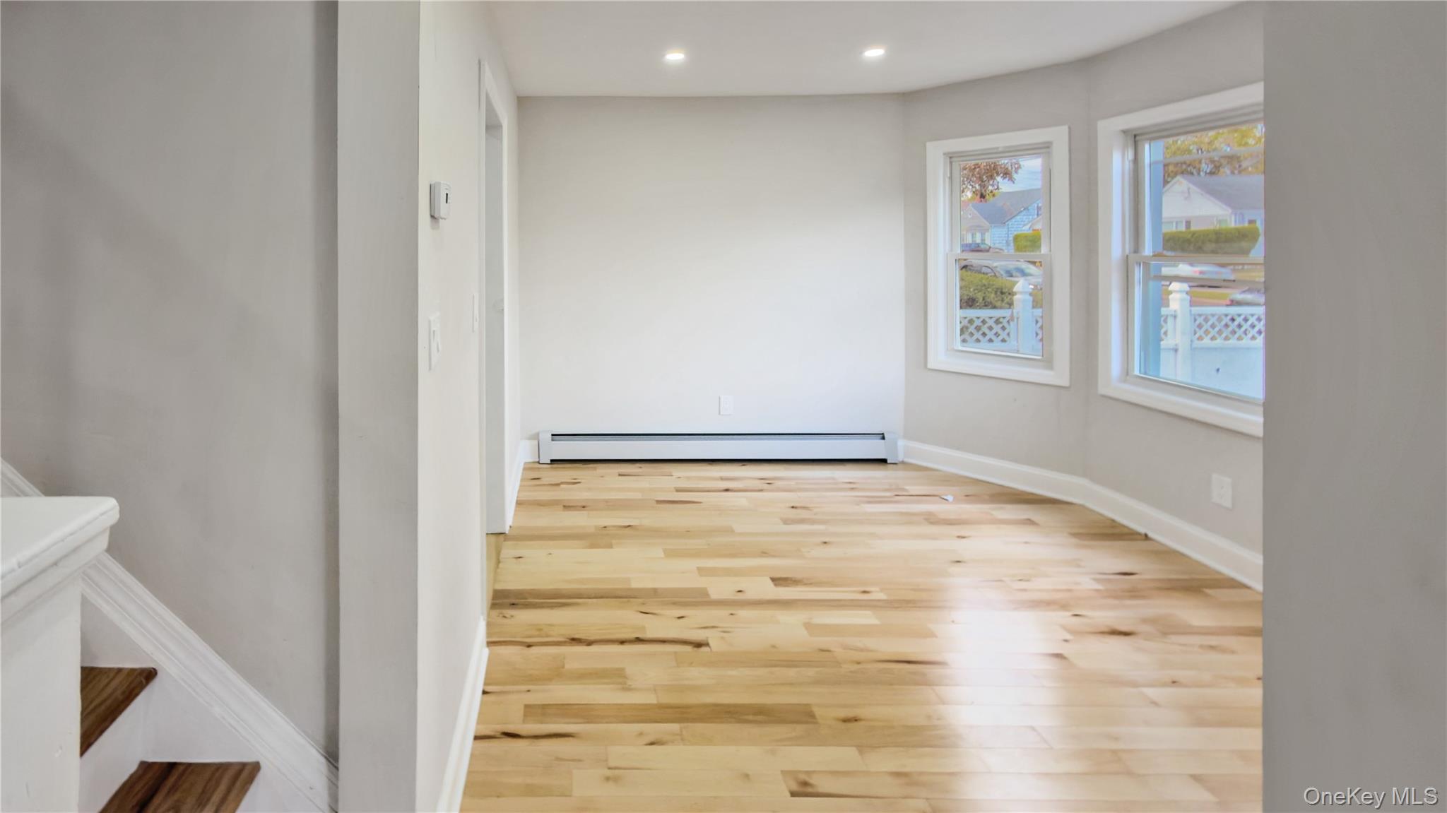 #19 photo, 138 Windsor Parkway, ナッソー郡 Hempstead , NY 11550