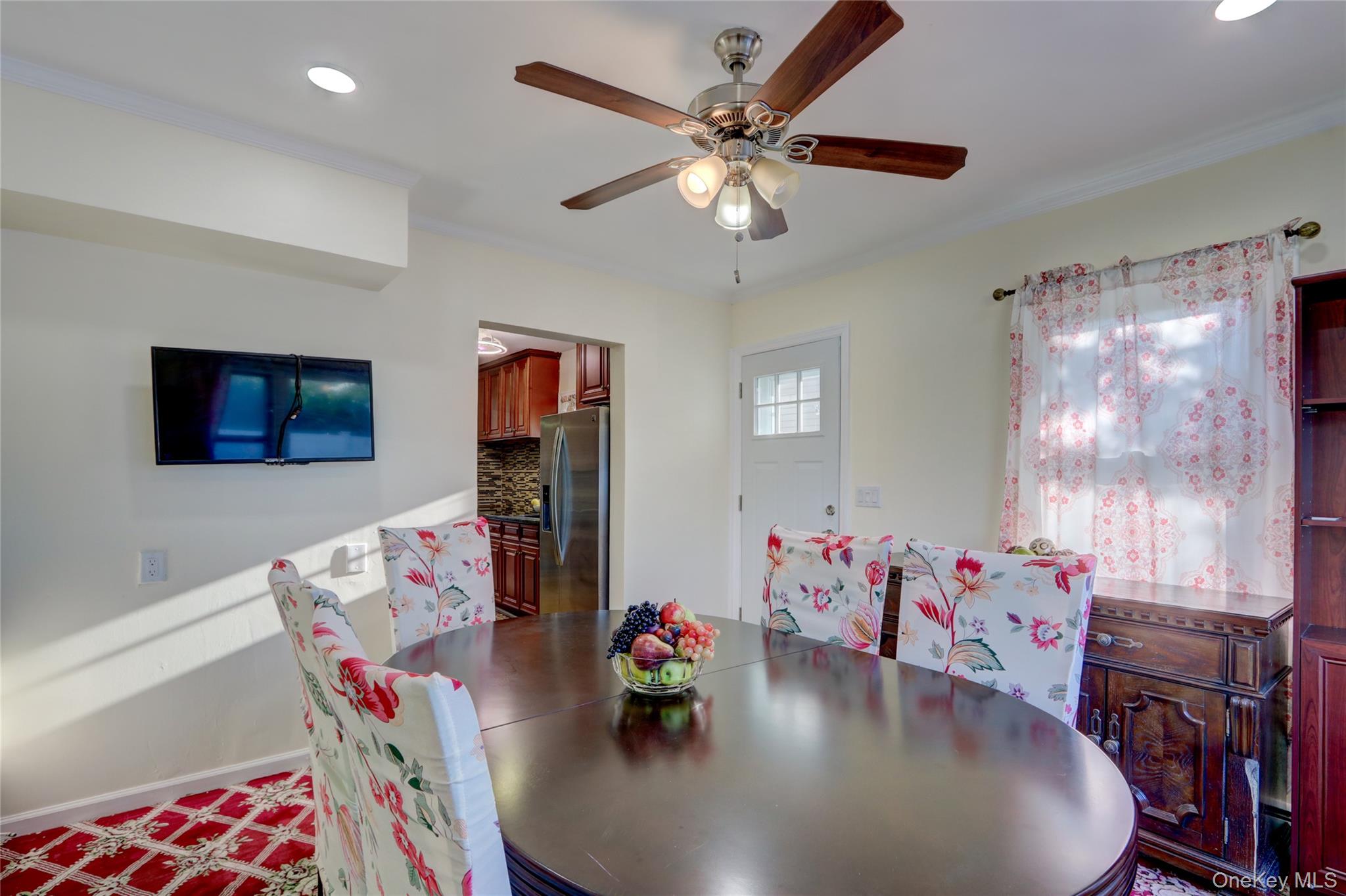 #10 photo, 131 Peninsula Boulevard, Valley Stream , NY 11581