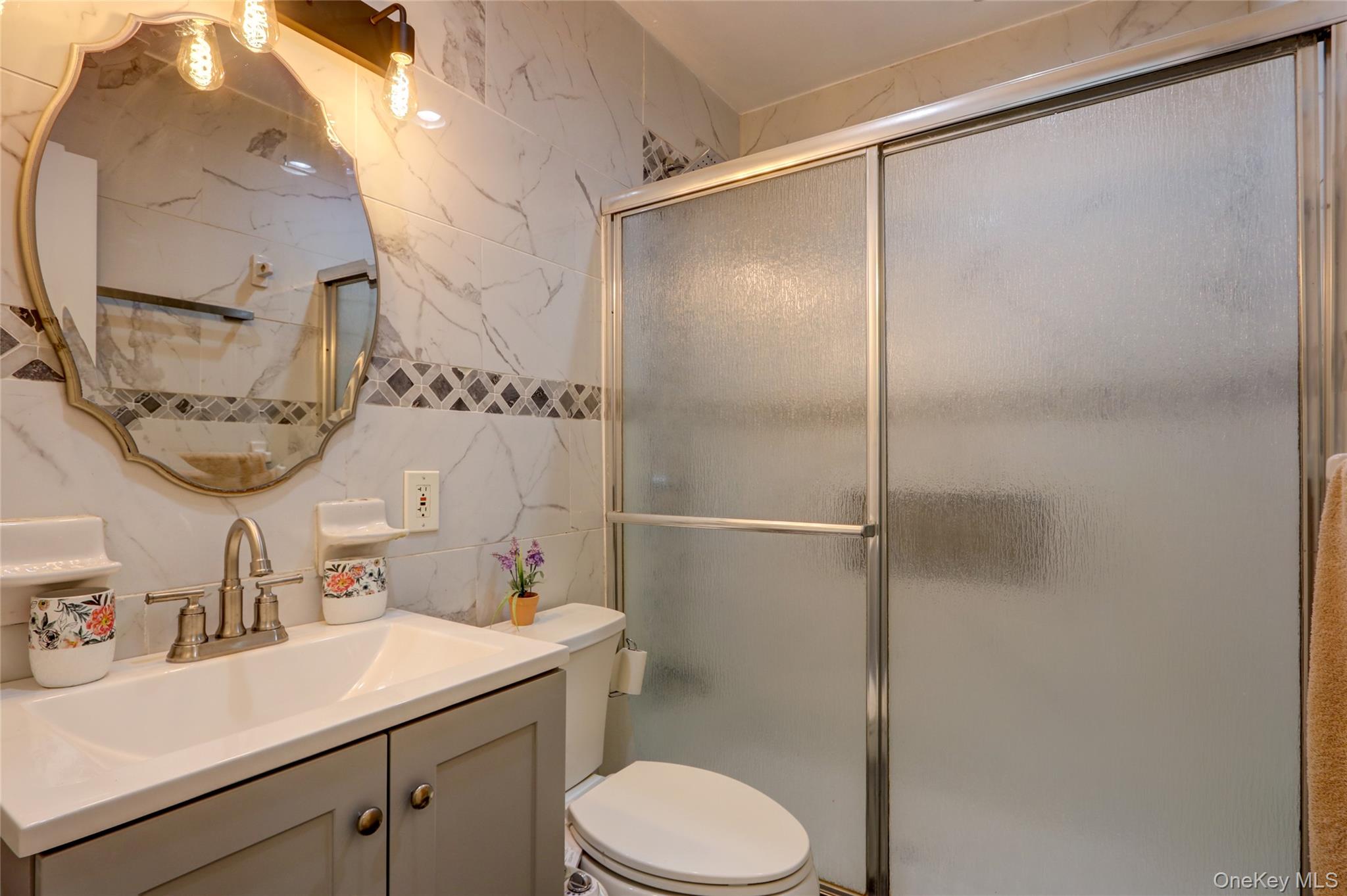 #13 photo, 131 Peninsula Boulevard, Valley Stream , NY 11581