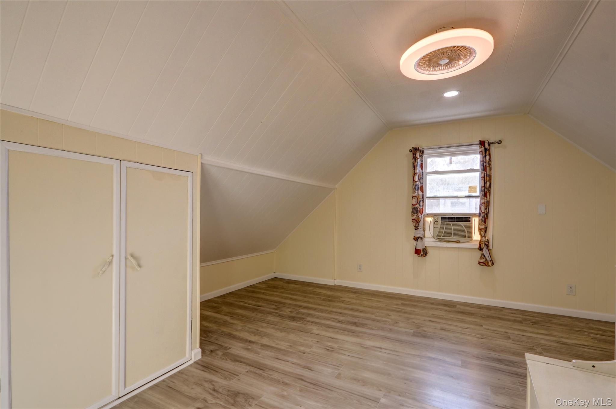 #16 photo, 131 Peninsula Boulevard, Valley Stream , NY 11581