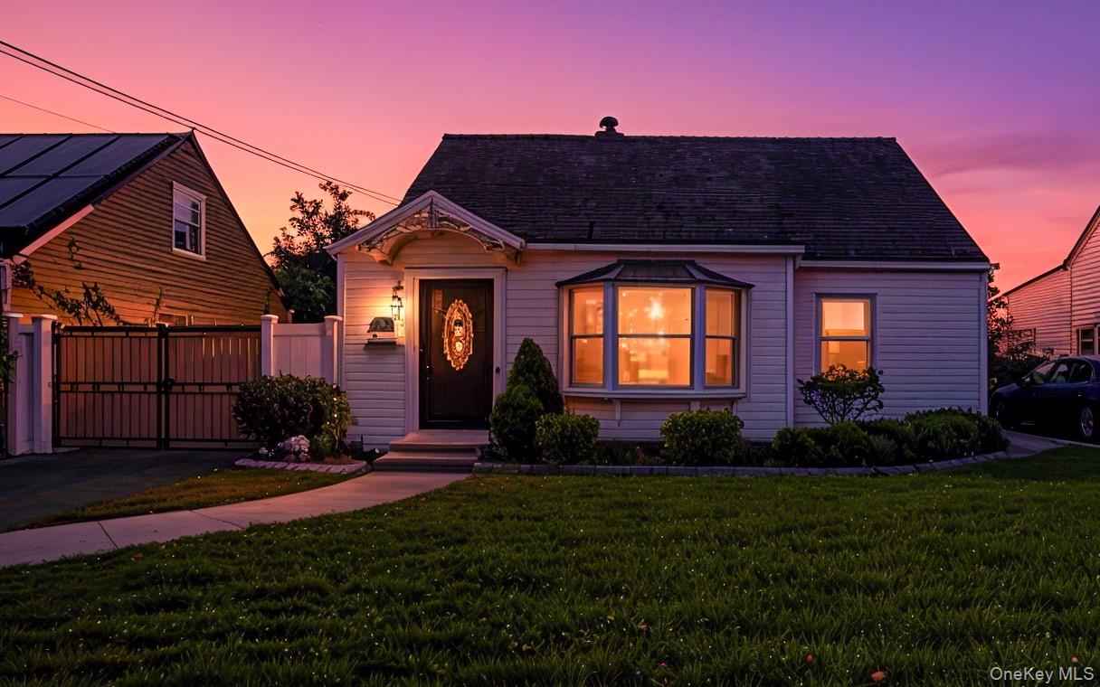 #18 photo, 131 Peninsula Boulevard, Valley Stream , NY 11581