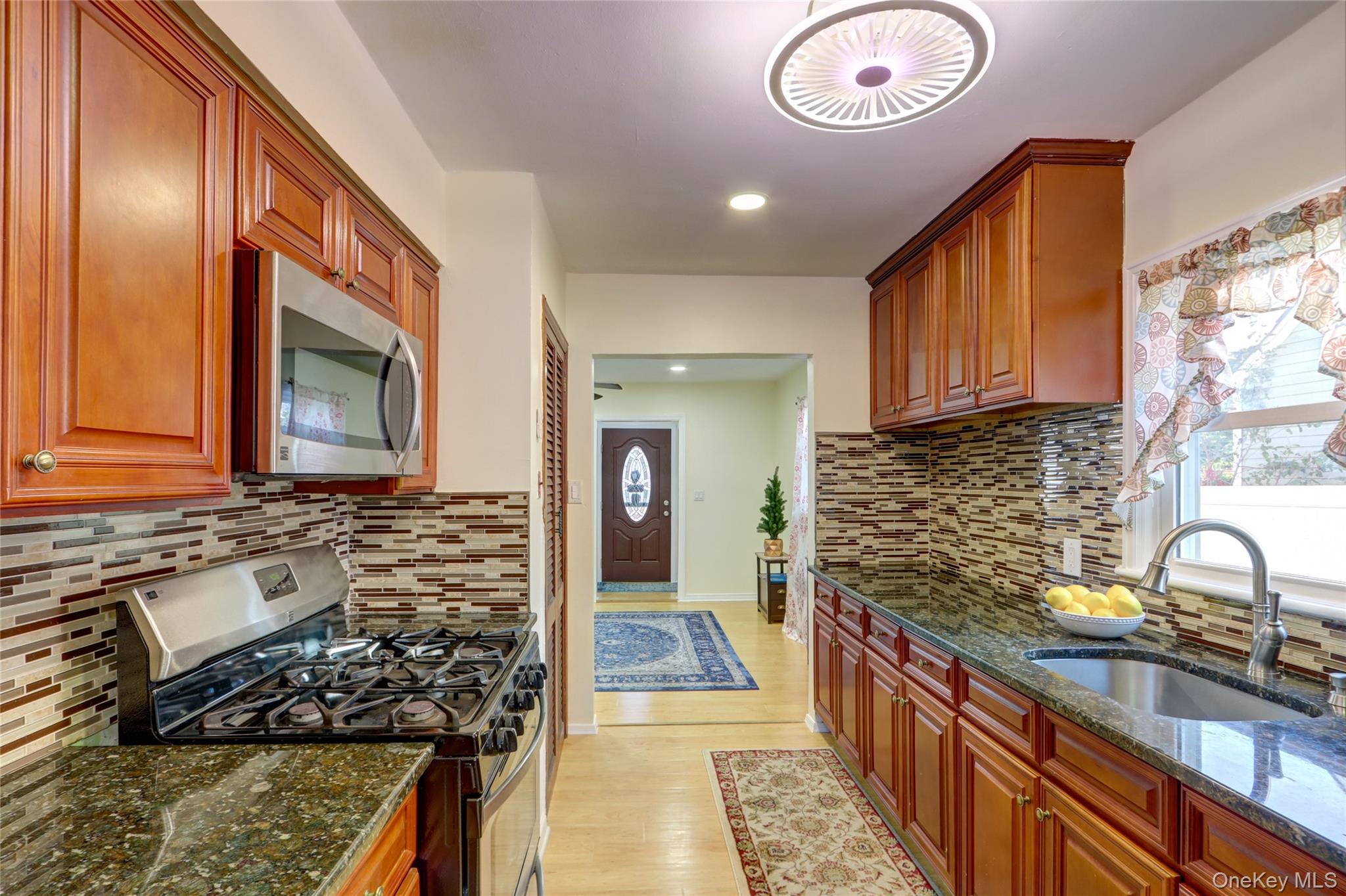 #6 photo, 131 Peninsula Boulevard, Valley Stream , NY 11581