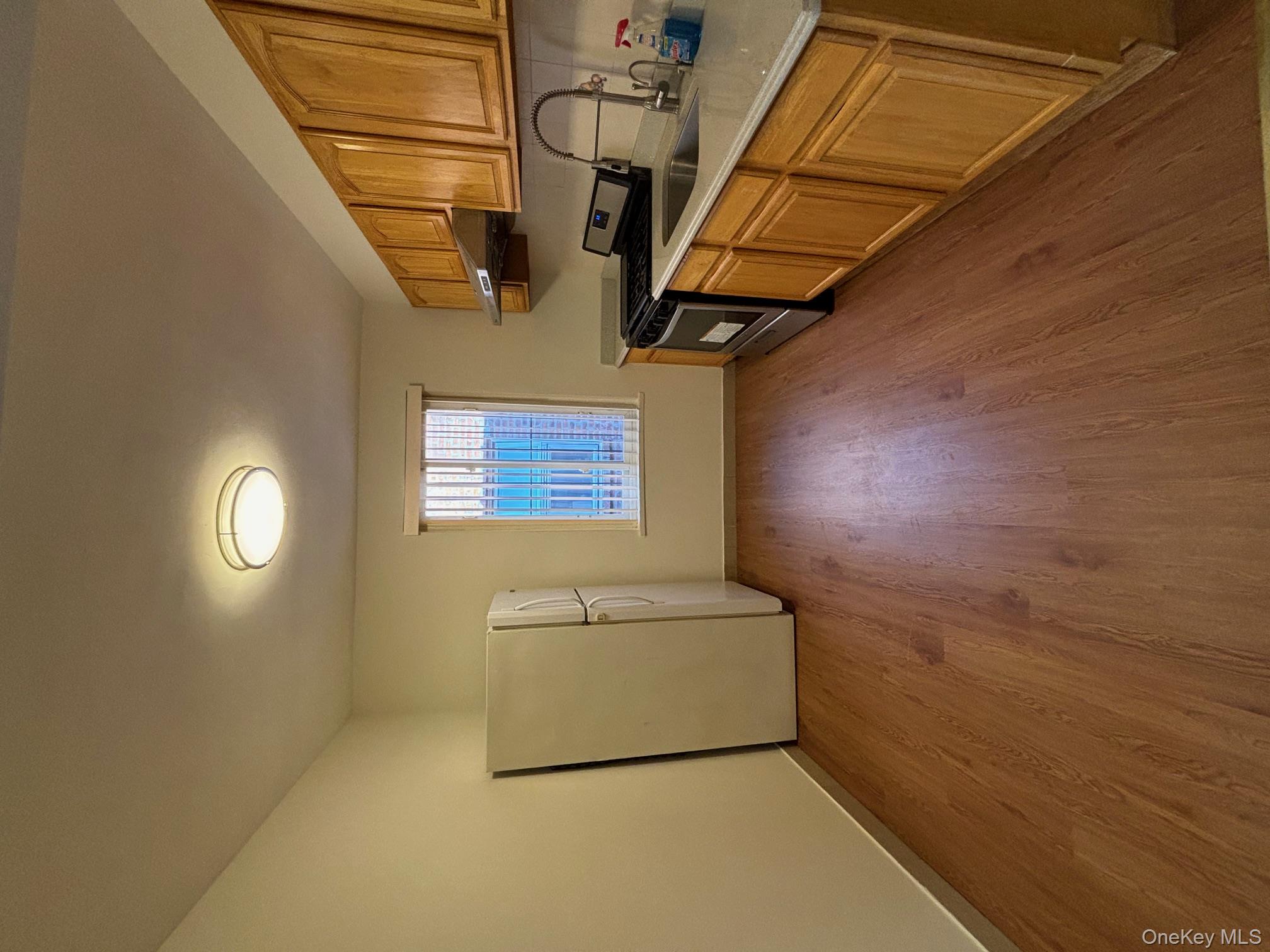 #9 photo, 5119 Ireland Street, クイーンズ区 Elmhurst , NY 11373