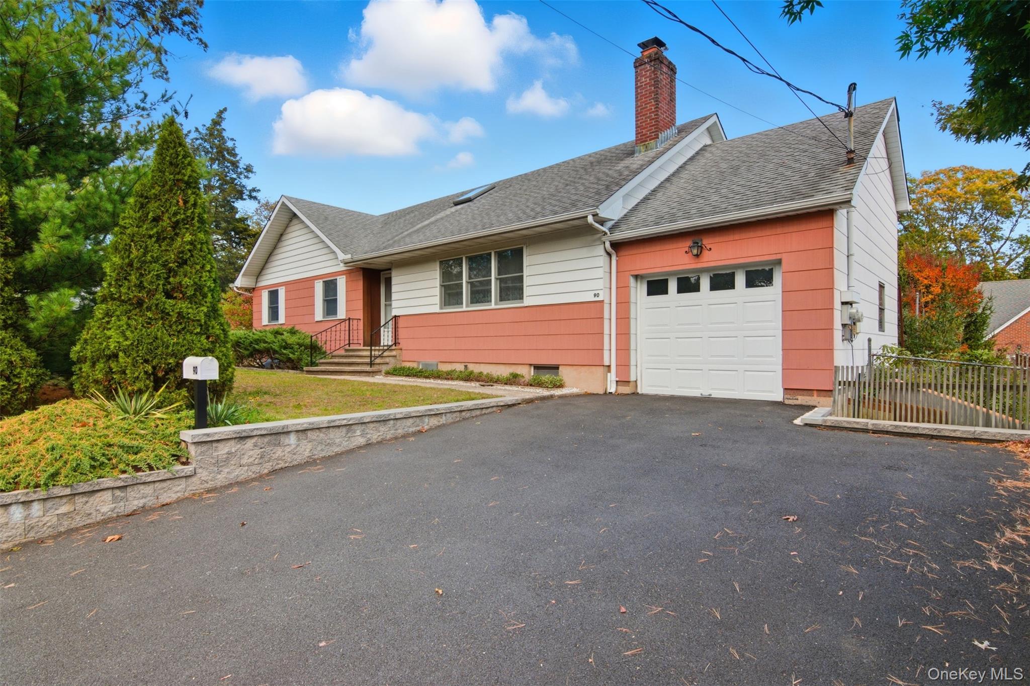 #1 photo, 90 11th Avenue, Huntington Station , NY 11746