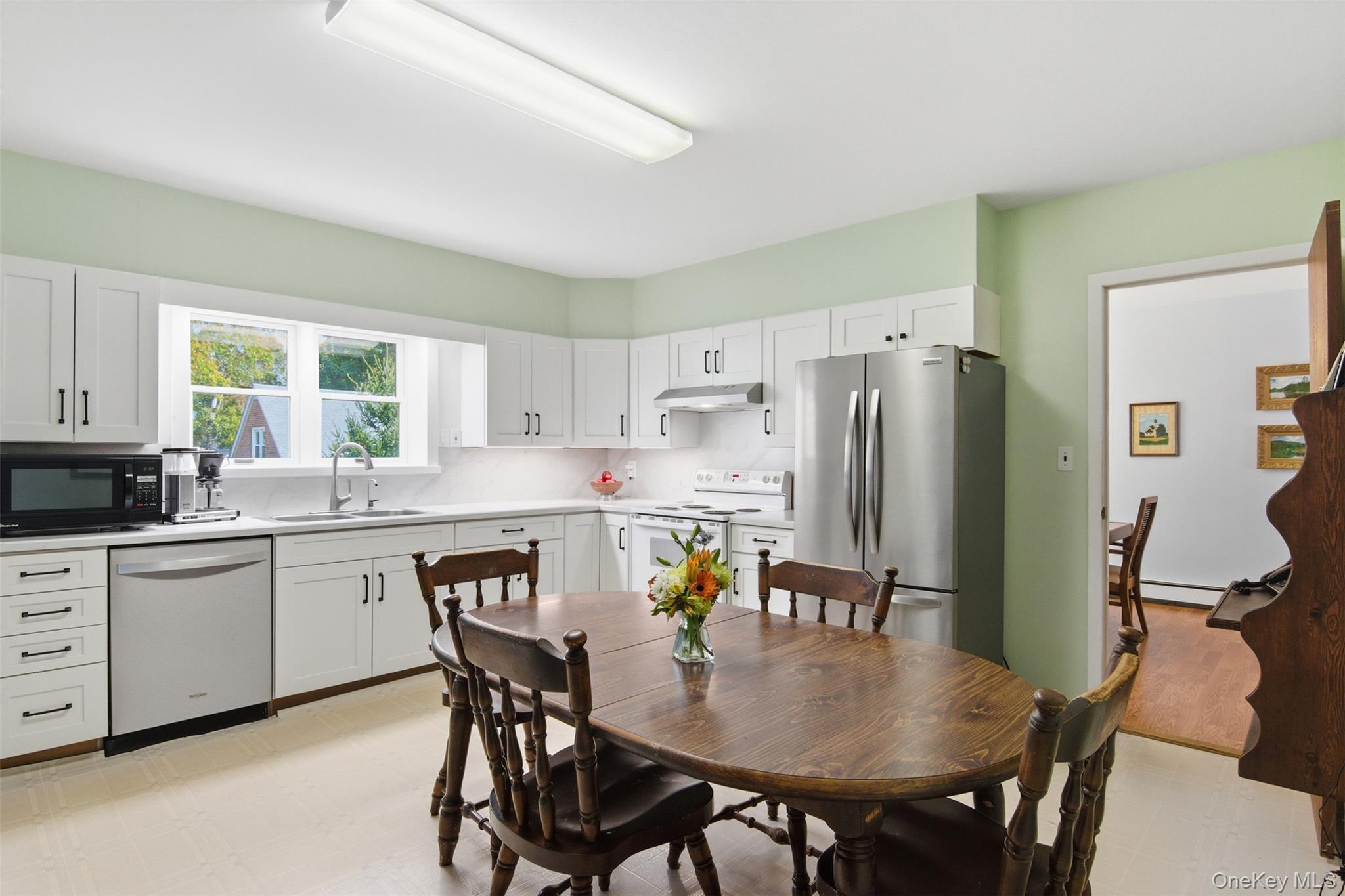 #15 photo, 90 11th Avenue, Huntington Station , NY 11746