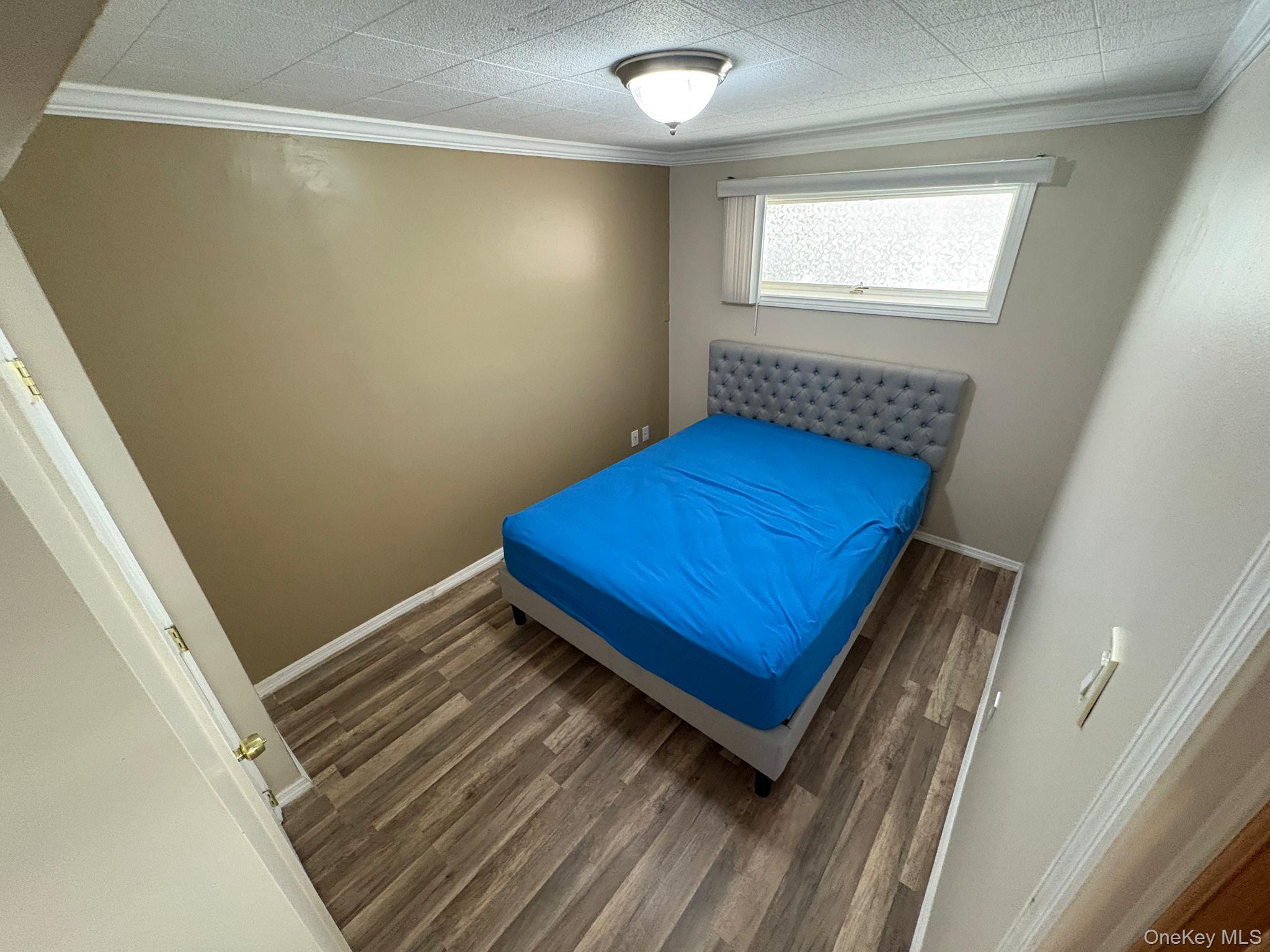 #10 photo, 318 Claremont Avenue, サフォーク郡 West Babylon , NY 11704