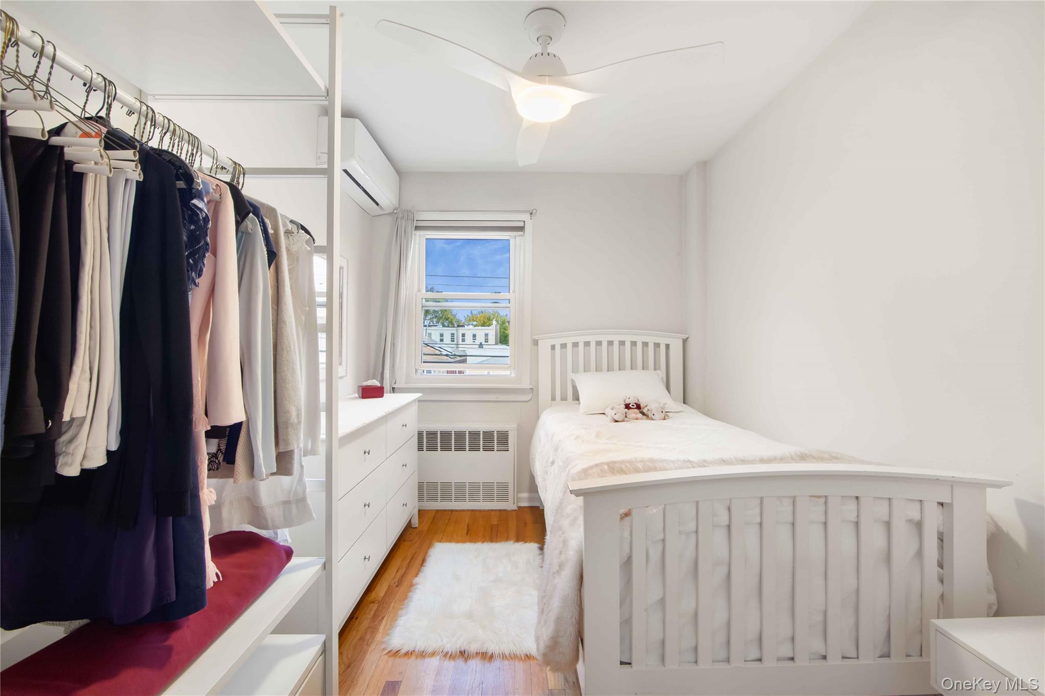 #13 photo, 66-44 73rd Place, Middle Village , NY 11379