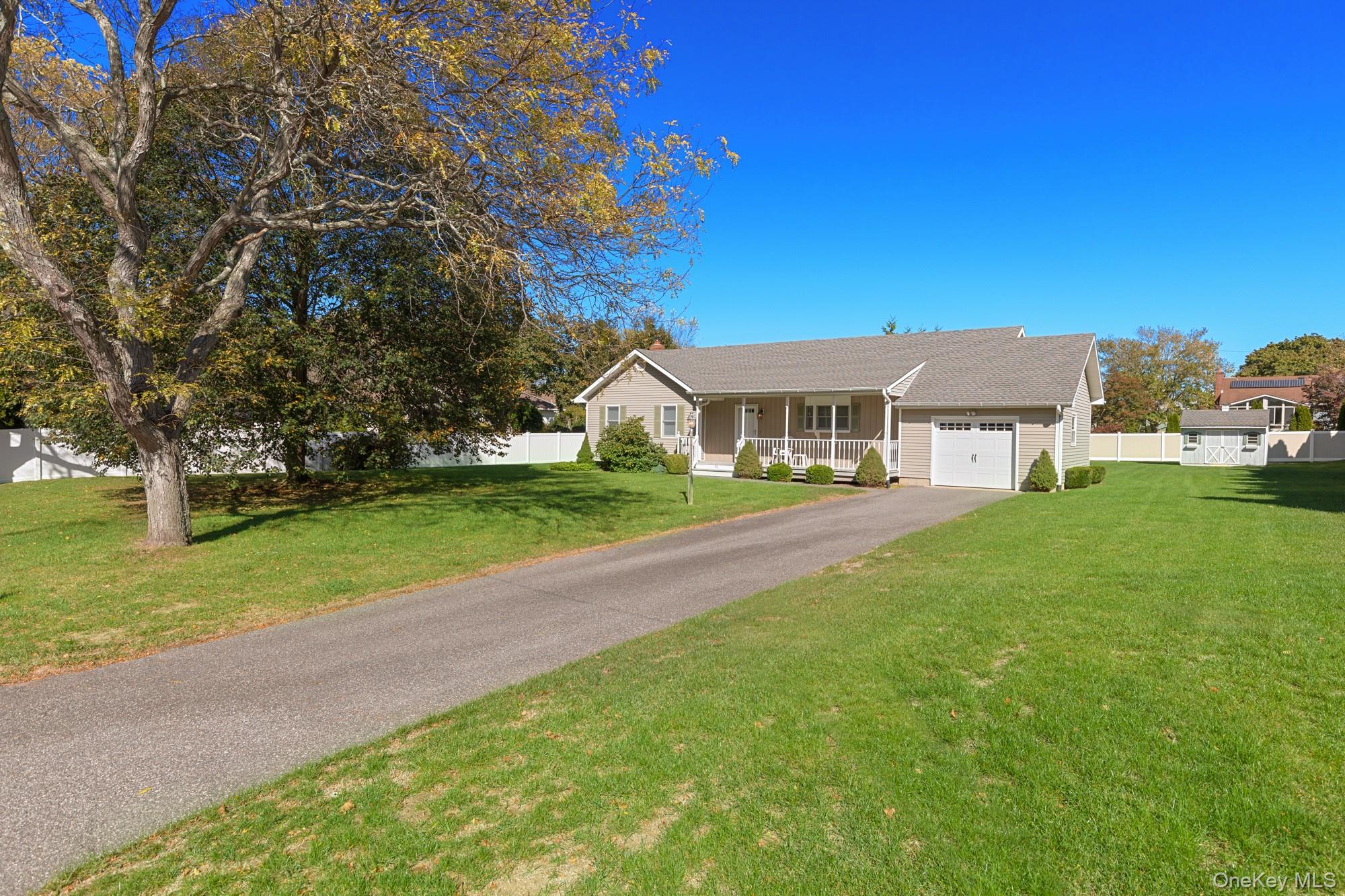 #3 photo, 72 Josica Drive, サフォーク郡 Aquebogue , NY 11901