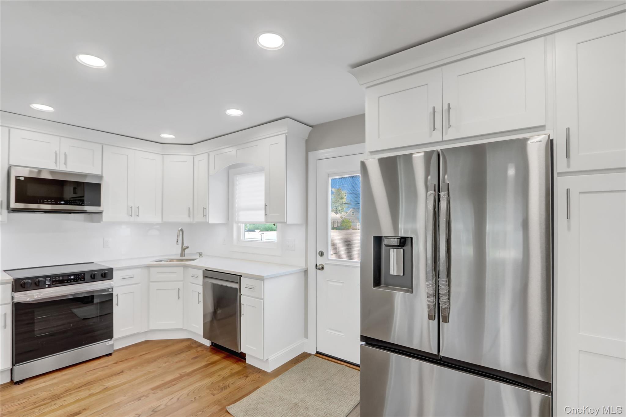 #5 photo, 2 Rose Drive, Massapequa , NY 11758