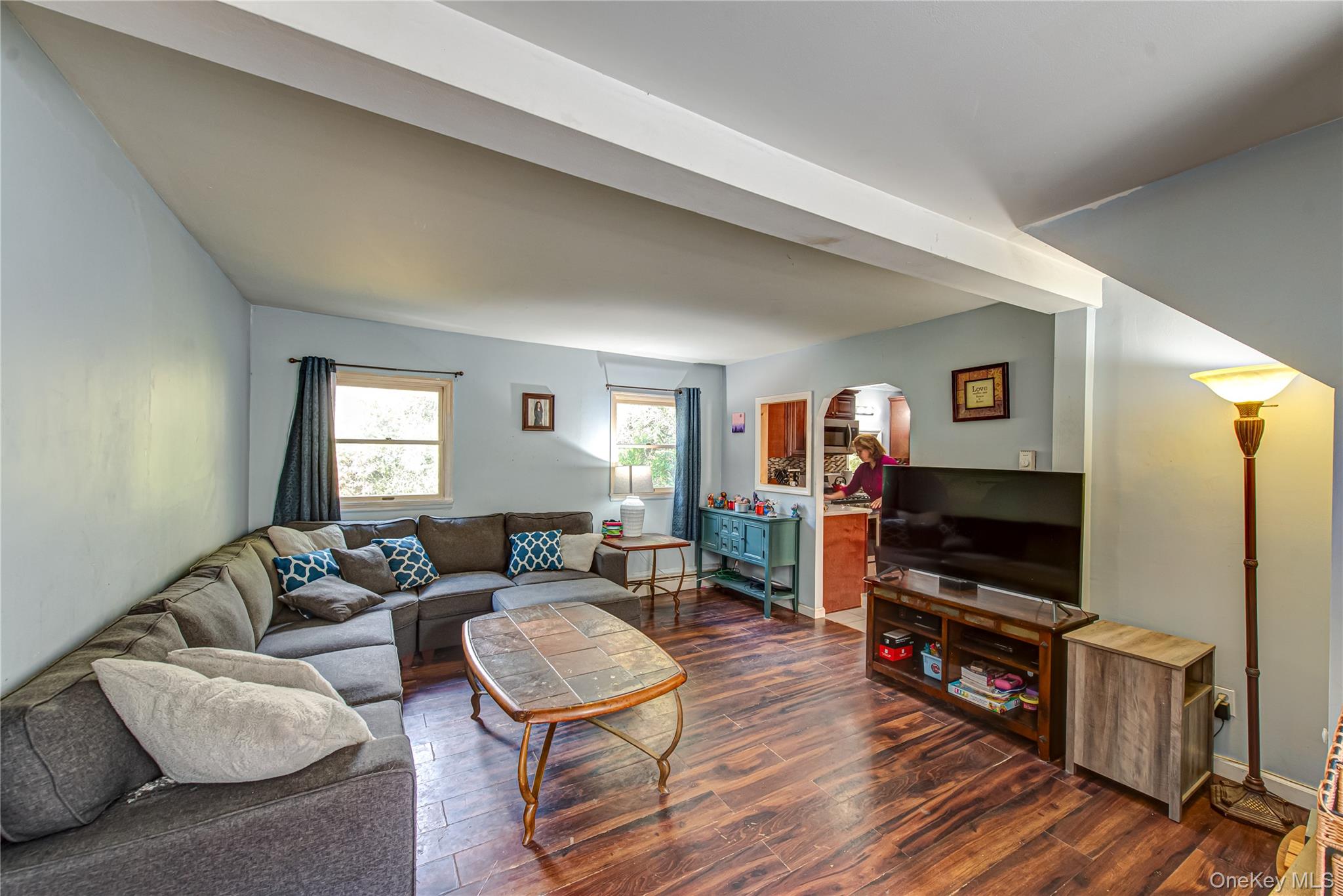 #4 photo, 137 Wood Road, サフォーク郡 Centereach , NY 11720