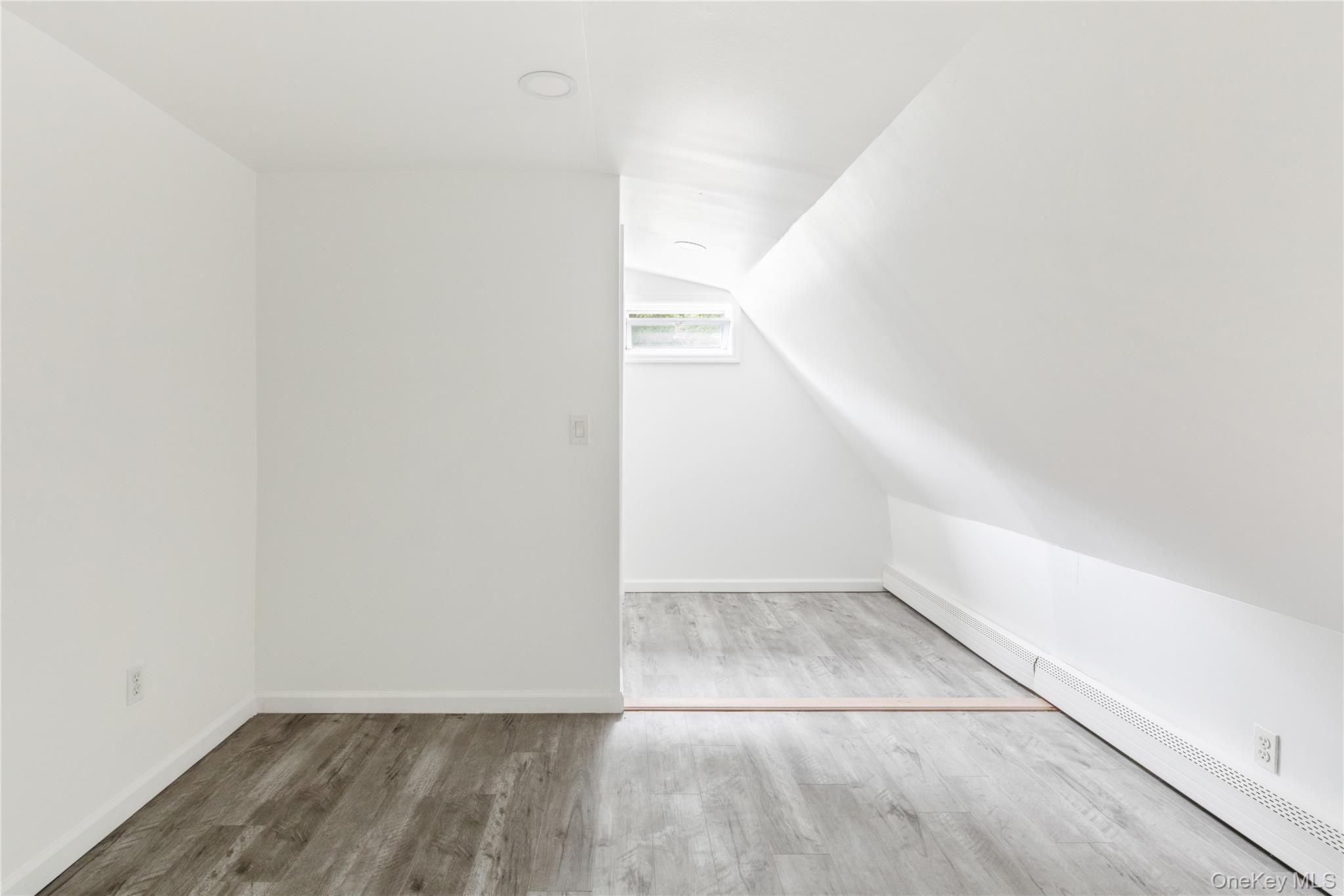 #17 photo, 110 E Bartlett Road, サフォーク郡 Middle Island , NY 11953