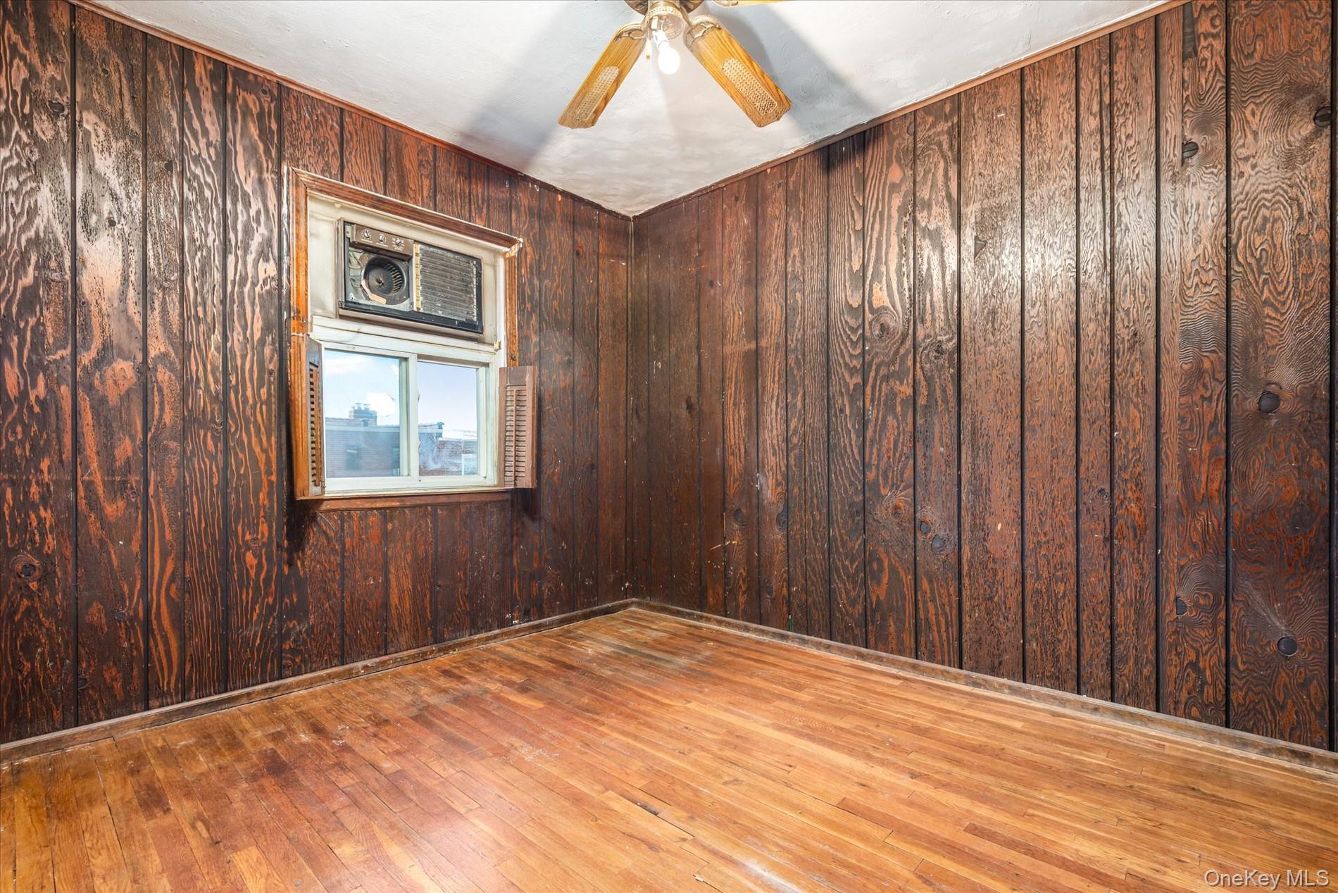 #17 photo, 21610 115th Court, Cambria Heights , NY 11411