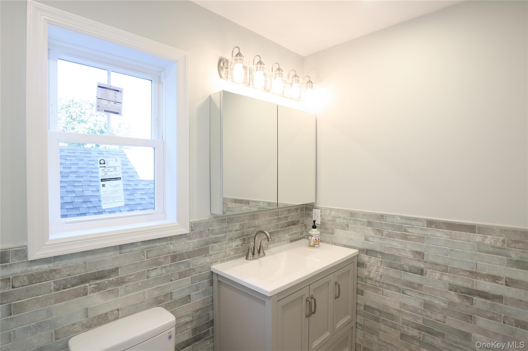 #10 photo, 54 North Boulevard, ナッソー郡 East Rockaway , NY 11518