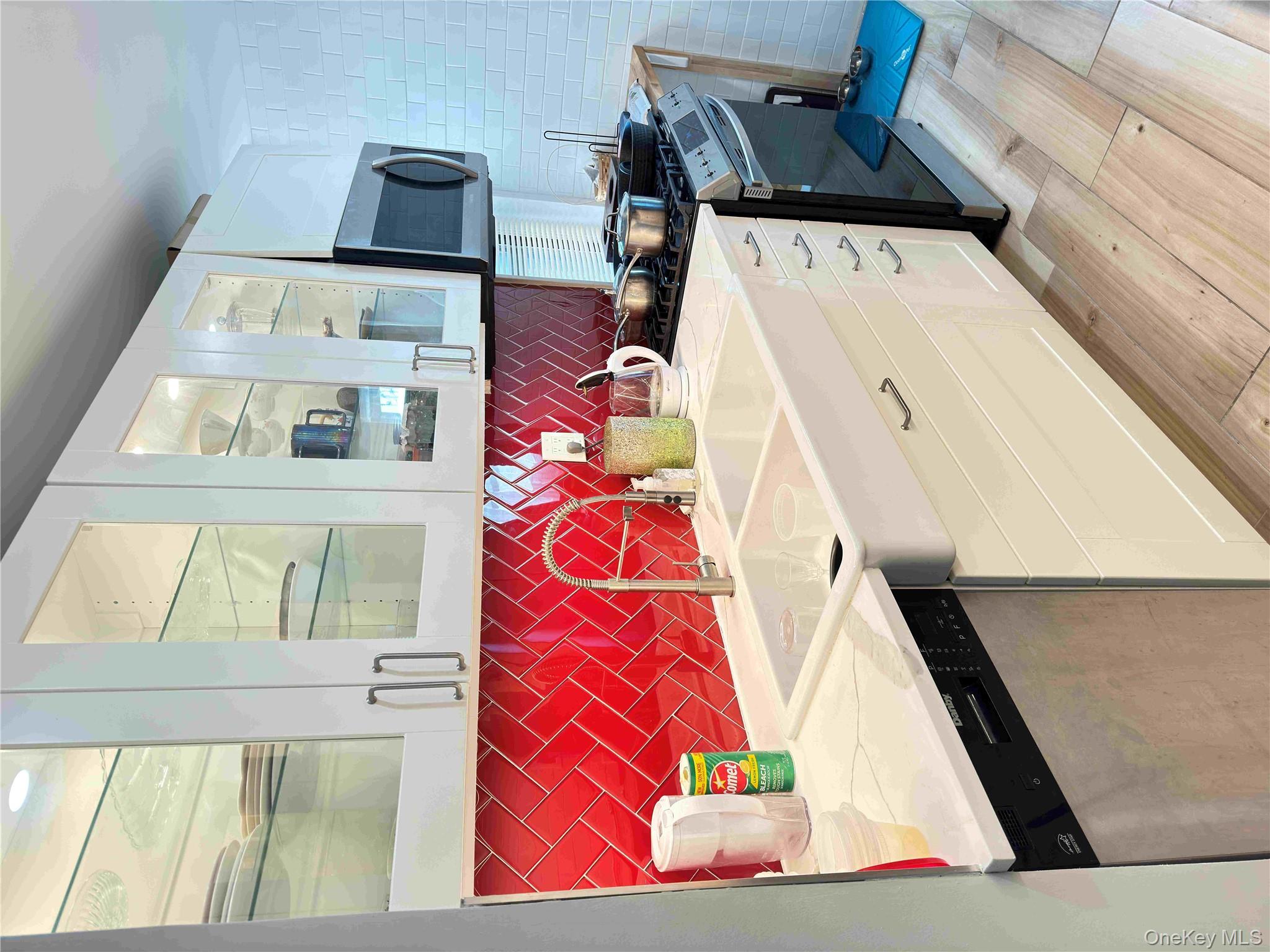 #6 photo, 38-15 149th Street, Flushing , NY 11354