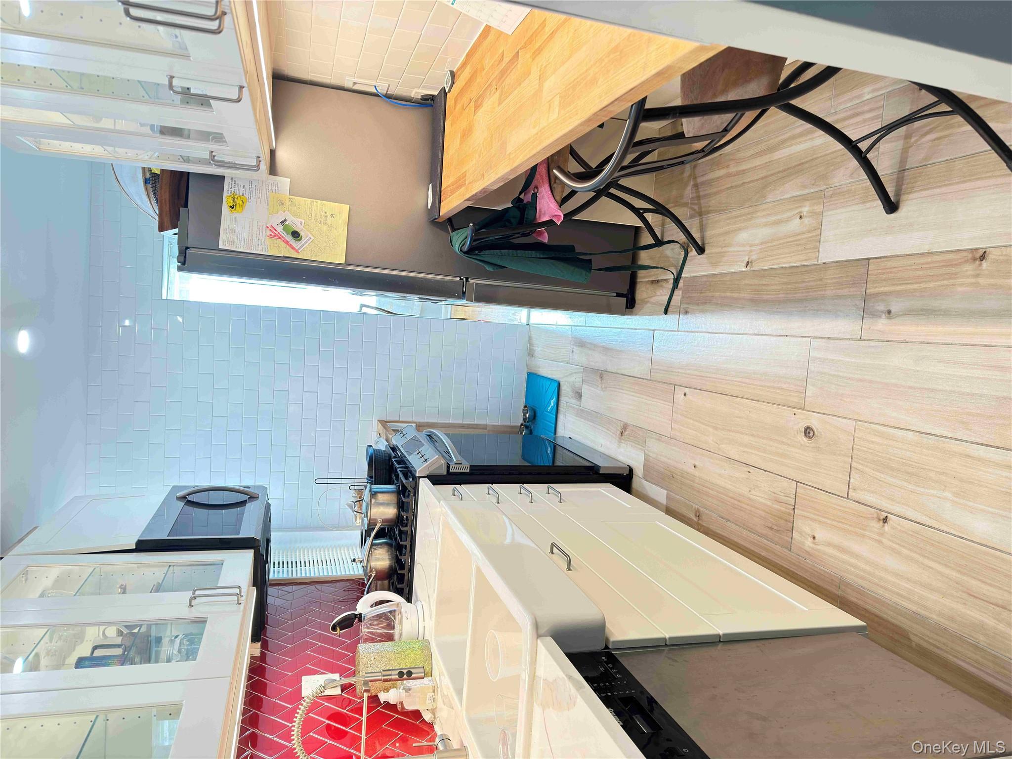 #7 photo, 38-15 149th Street, Flushing , NY 11354