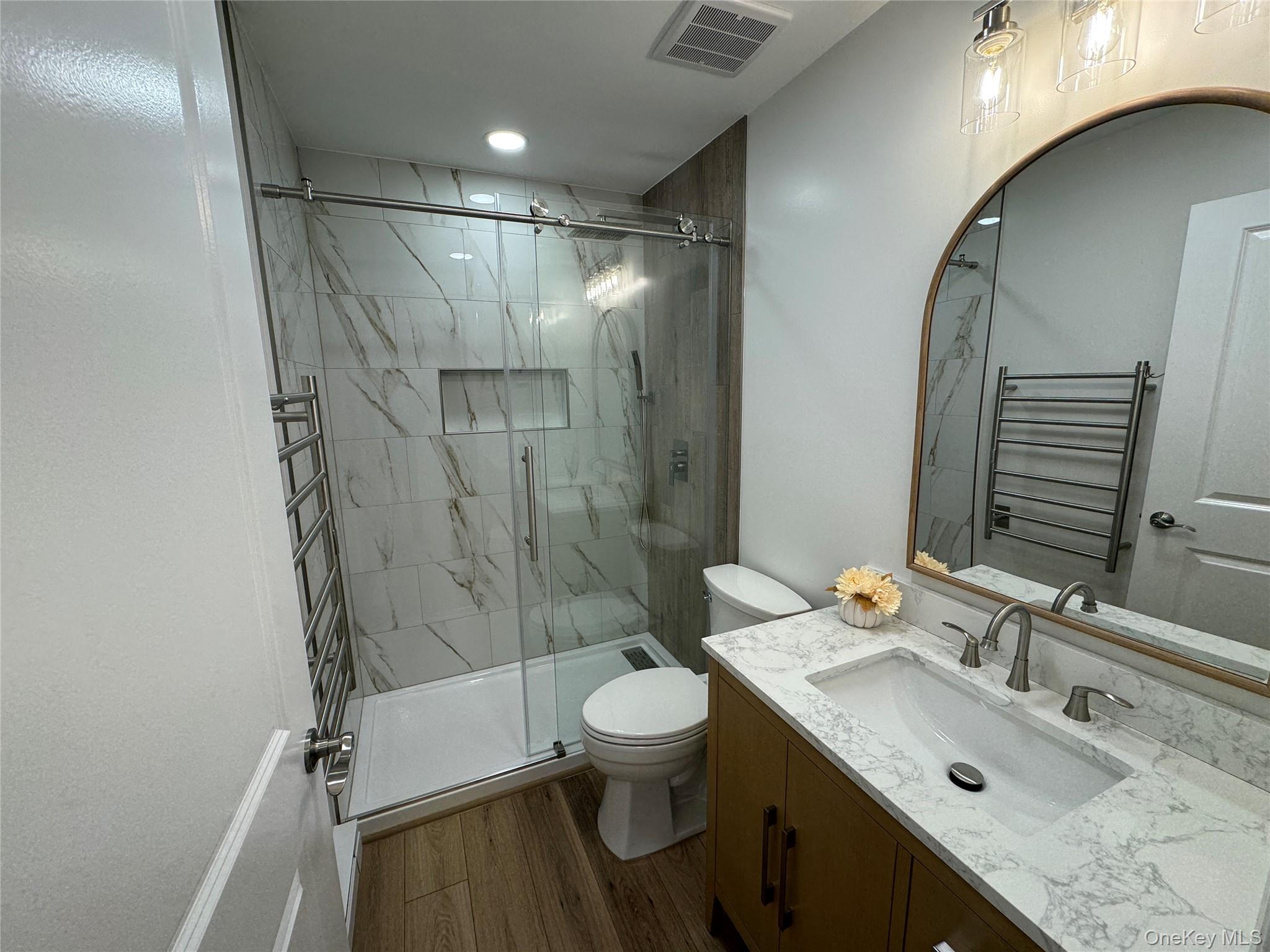 #9 photo, 280 Berwick Court, Ridge , NY 11961