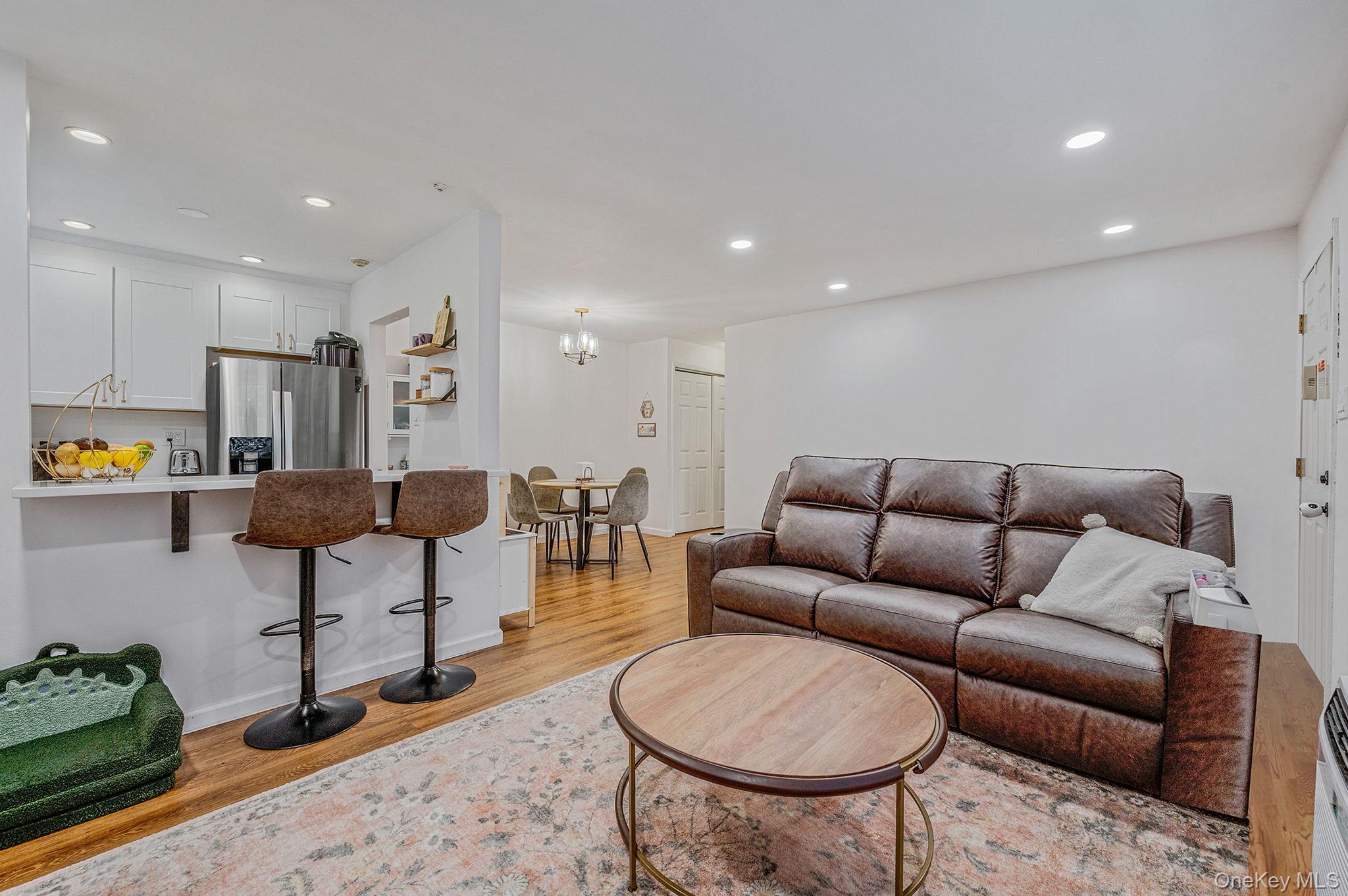 #12 photo, 21 Glen Hollow Drive, Holtsville , NY 11742