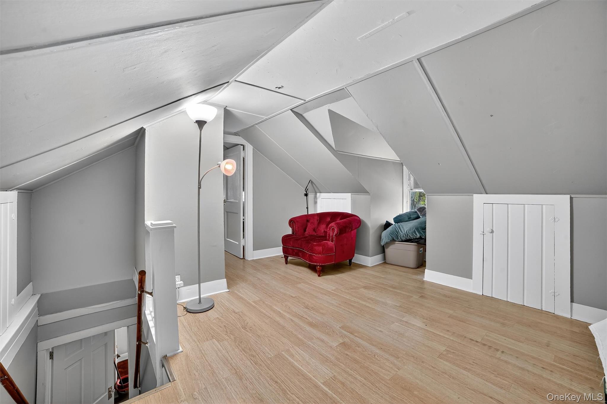 #20 photo, 721 Old Kensico Road, White Plains , NY 10603