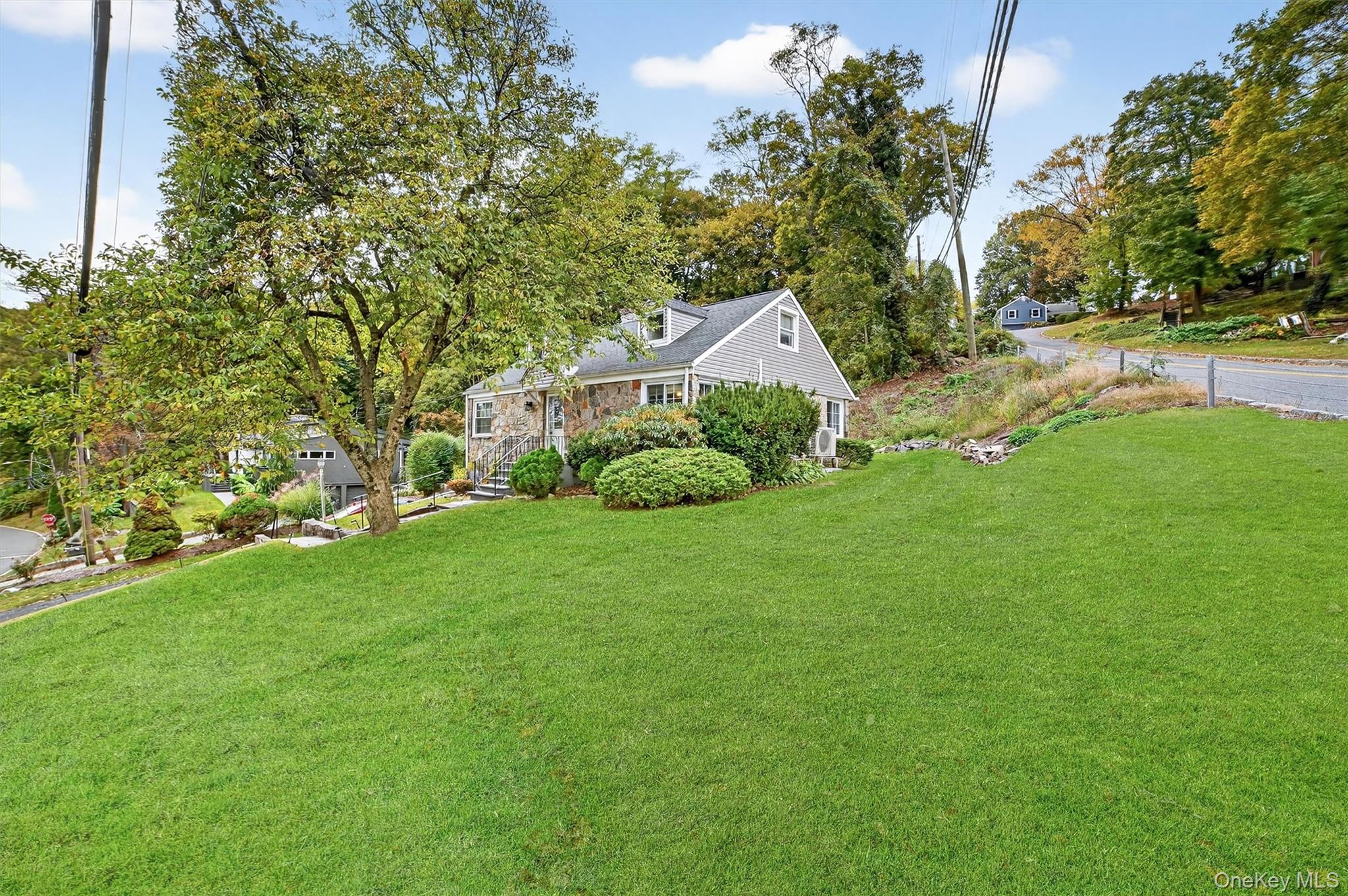 #3 photo, 721 Old Kensico Road, White Plains , NY 10603