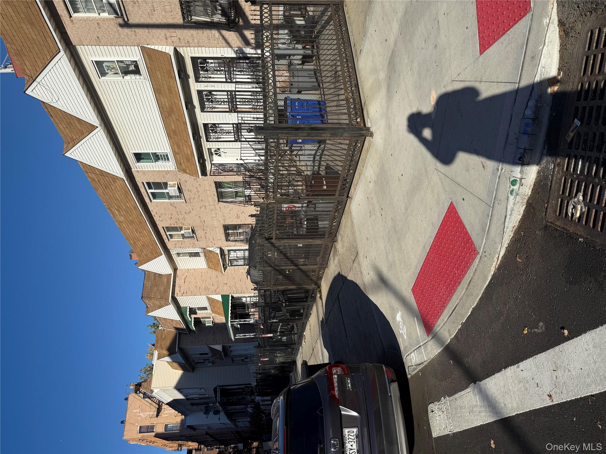 #6 photo, 815 E 170th Street, ブロンクス区 Bronx , NY 10459