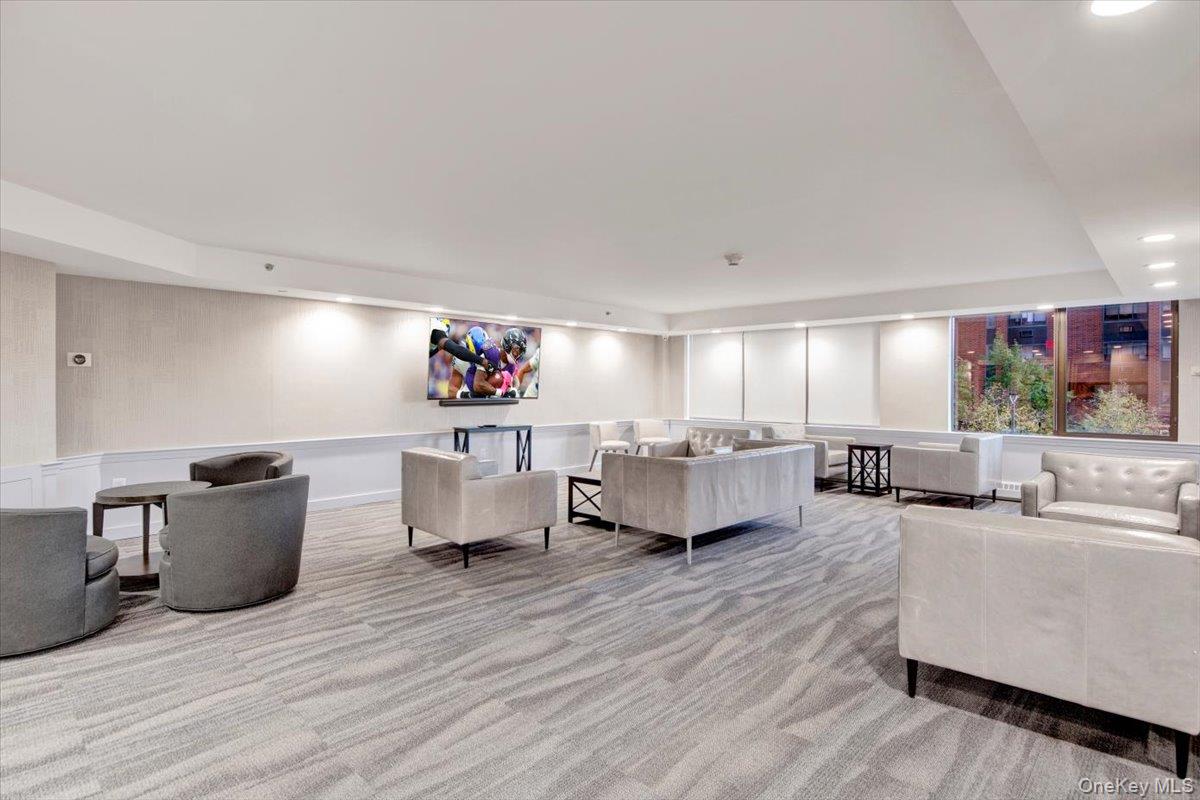 #20 photo, 4 Martine Avenue, White Plains , NY 10606