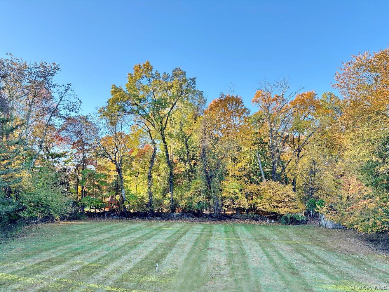 #3 photo, 9 S Amundsen Lane, Airmont , NY 10901