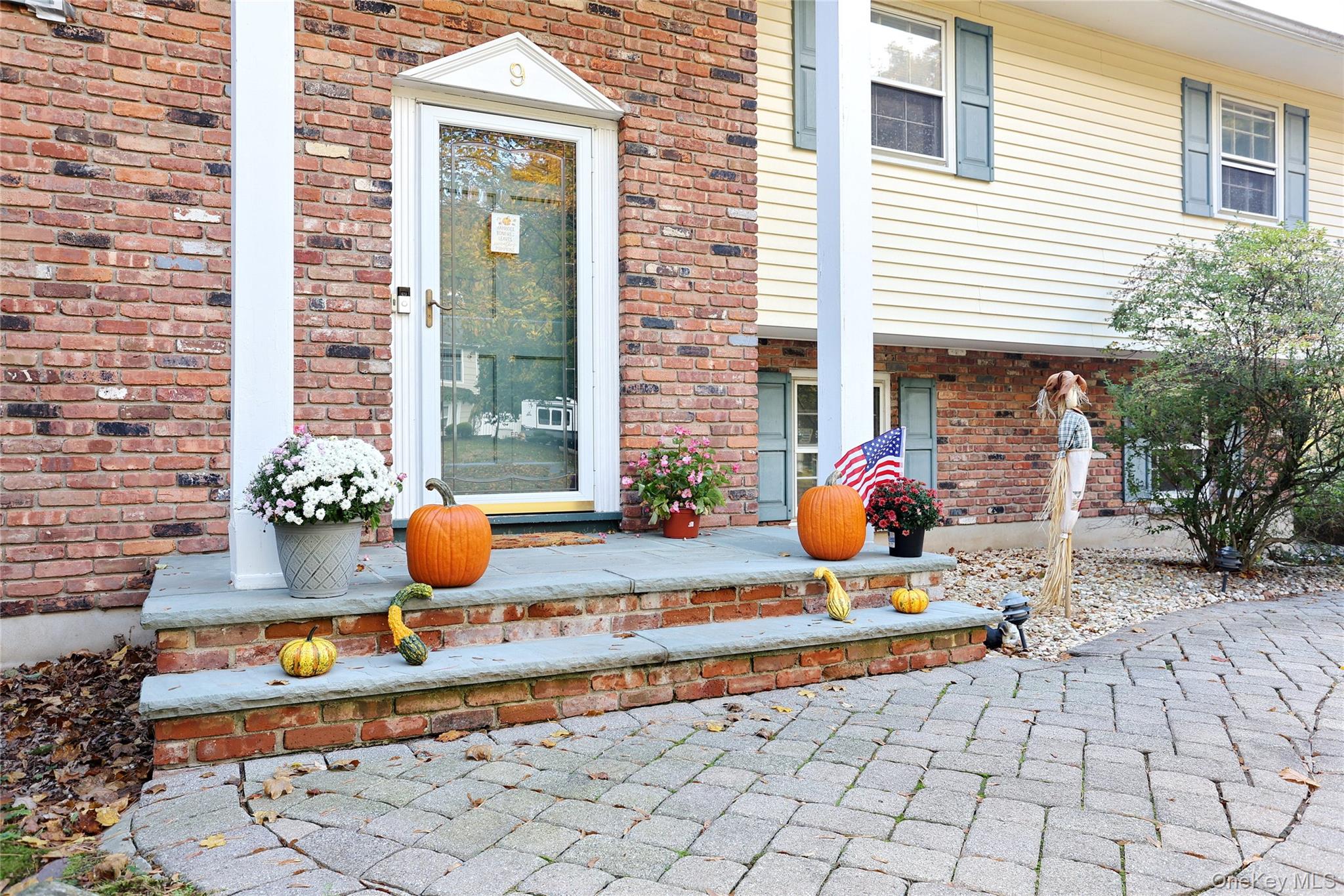 #4 photo, 9 S Amundsen Lane, Airmont , NY 10901