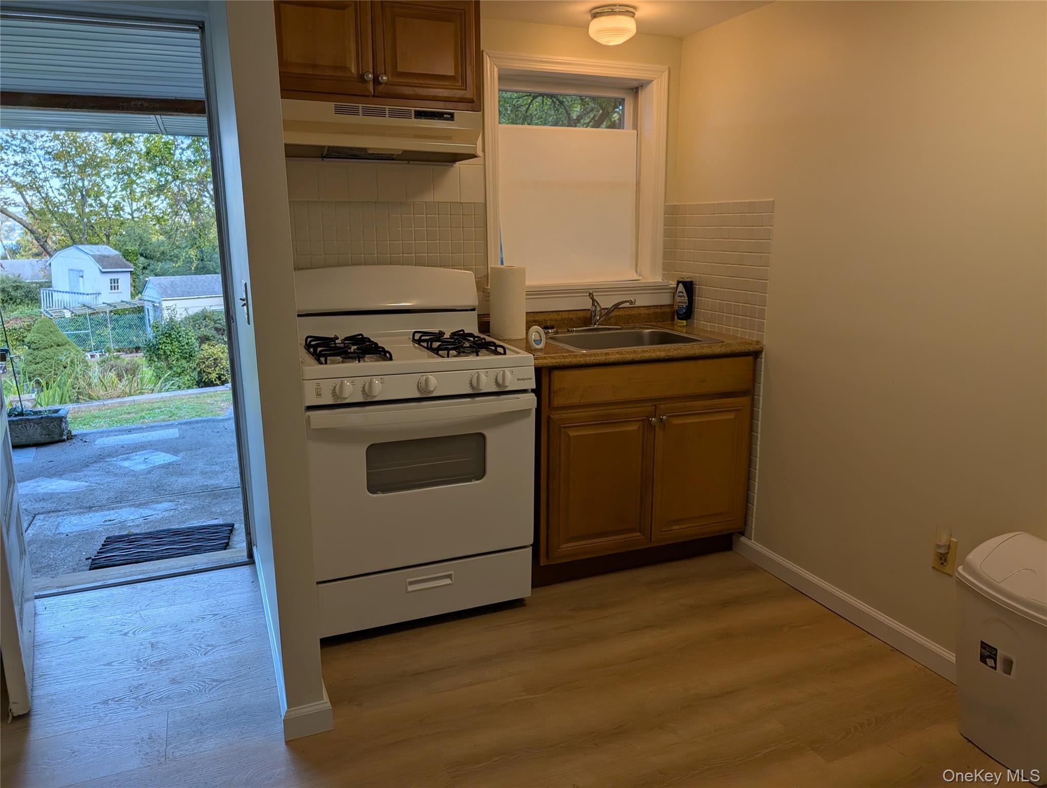 #3 photo, 30 Broadway, Piermont , NY 10968