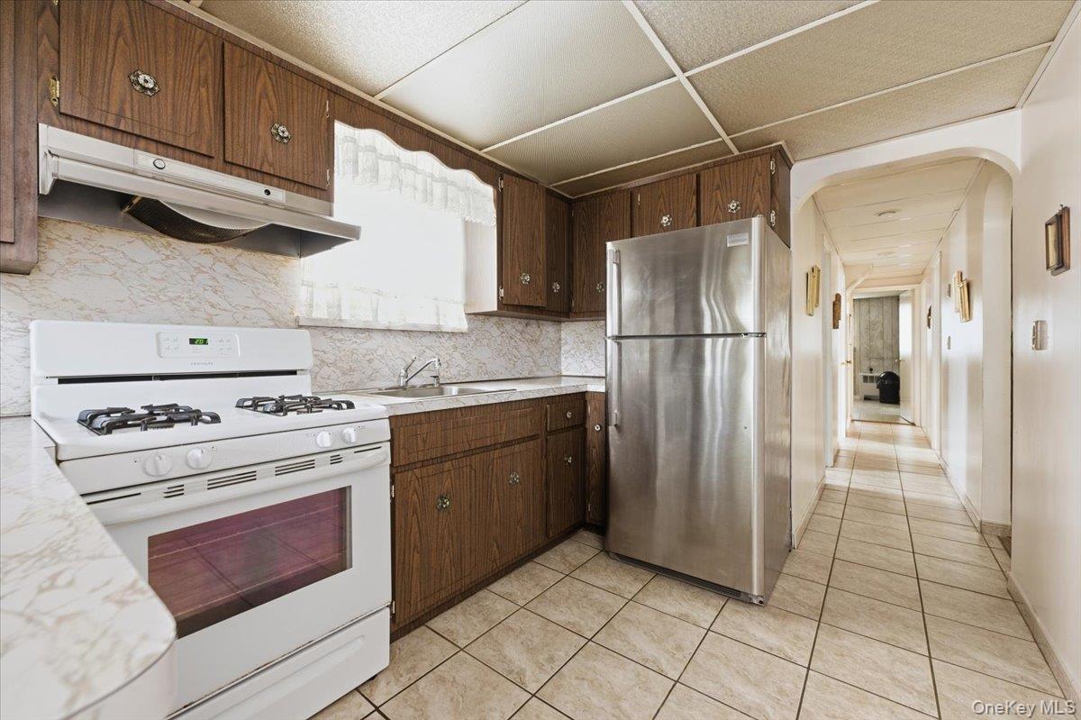 #7 photo, 2708 Seymour Avenue, ブロンクス区 Bronx , NY 10469