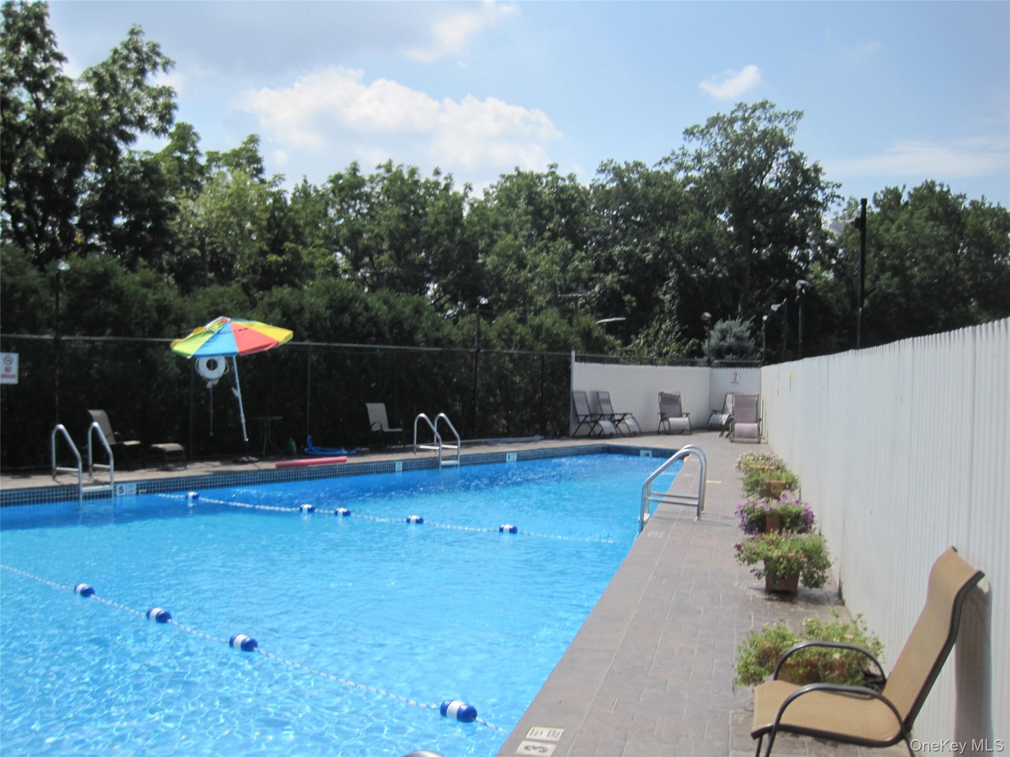 #13 photo, 2 Bronxville Road, ブロンクス区 Bronxville , NY 10708