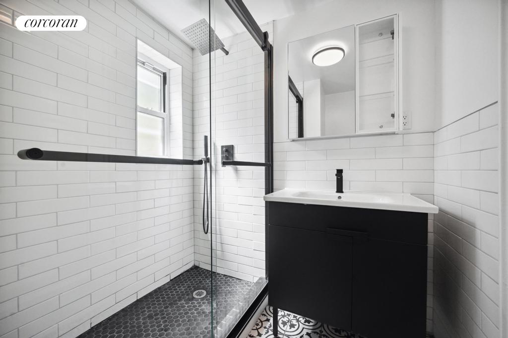 #7 photo, Bronx, ブロンクス区 North Riverdale , NY 10471