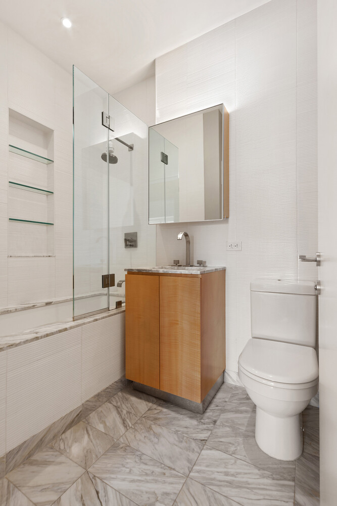 #10 photo, 322 W 57TH Street, マンハッタン Hells Kitchen , NY 10019