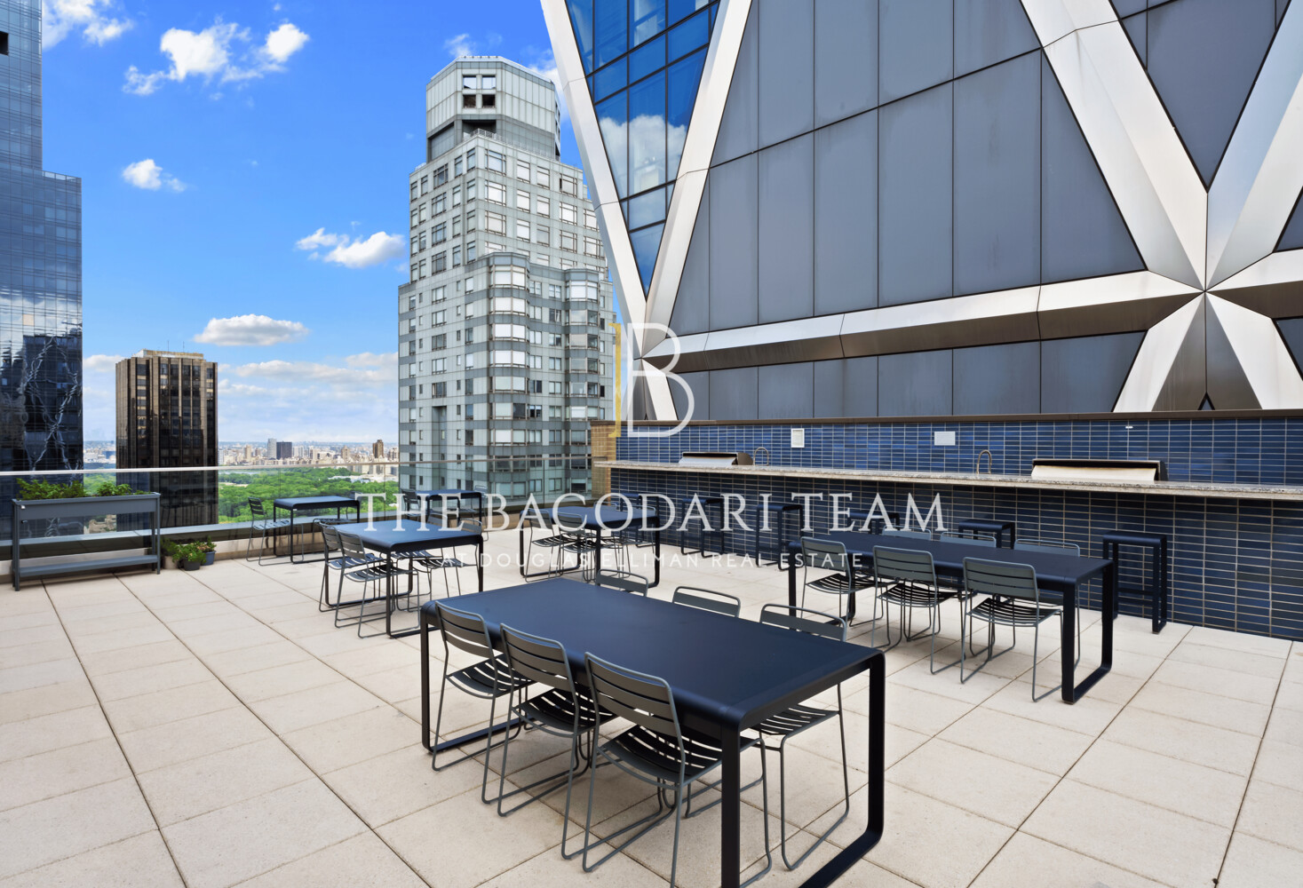 #17 photo, 322 W 57TH Street, マンハッタン Hells Kitchen , NY 10019