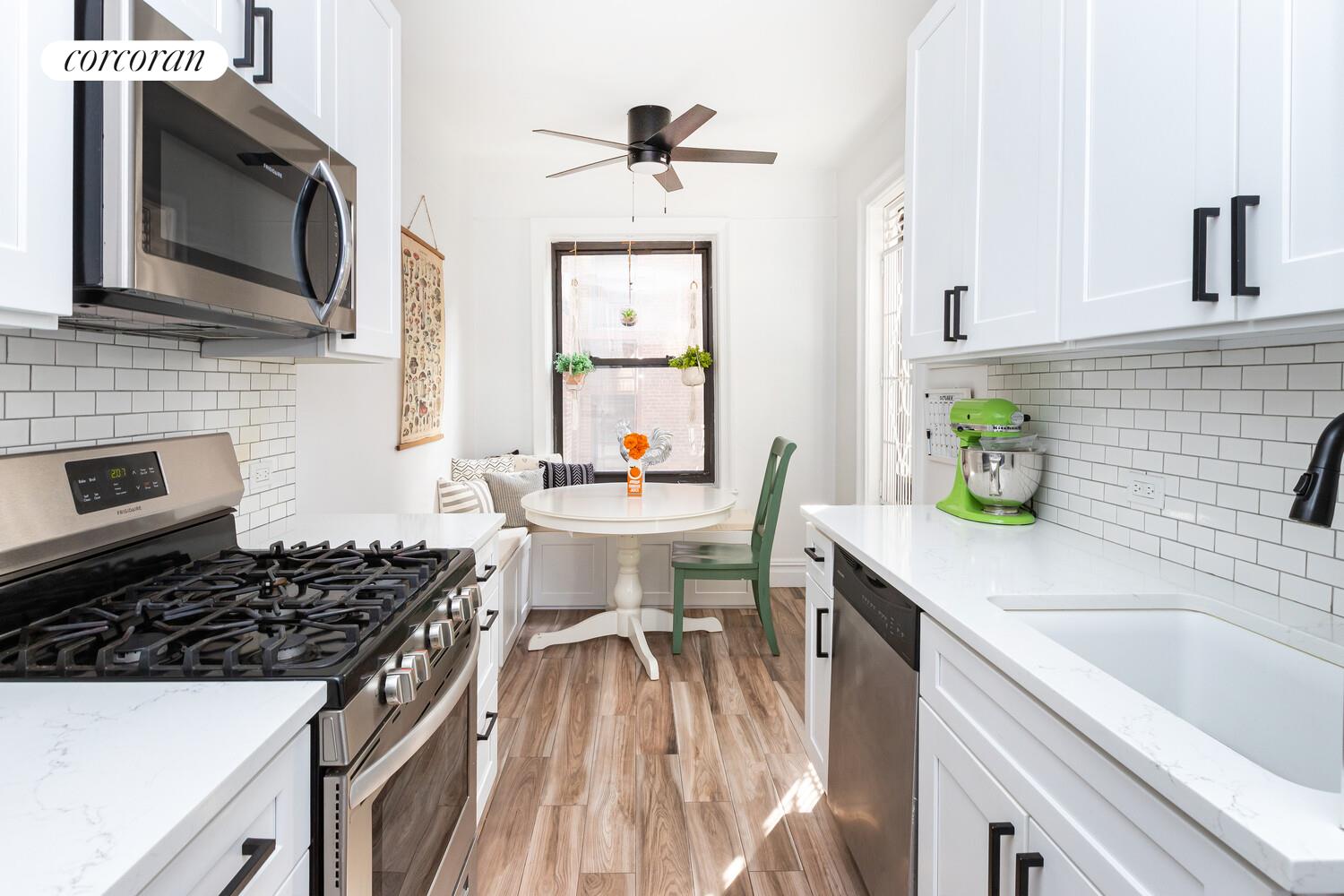 #3 photo, 83-10 35TH Avenue, クイーンズ区 Jackson Heights , NY 11373